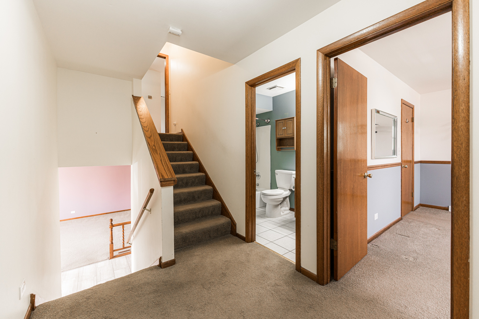 950 Dearborn Circle