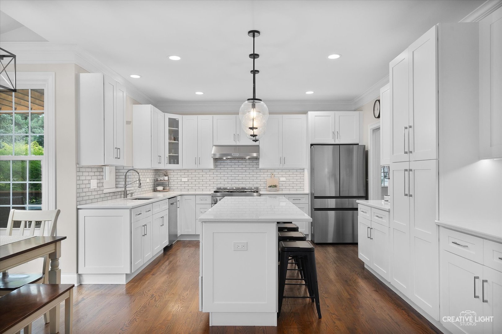 4N426 Robert Penn Warren Cove