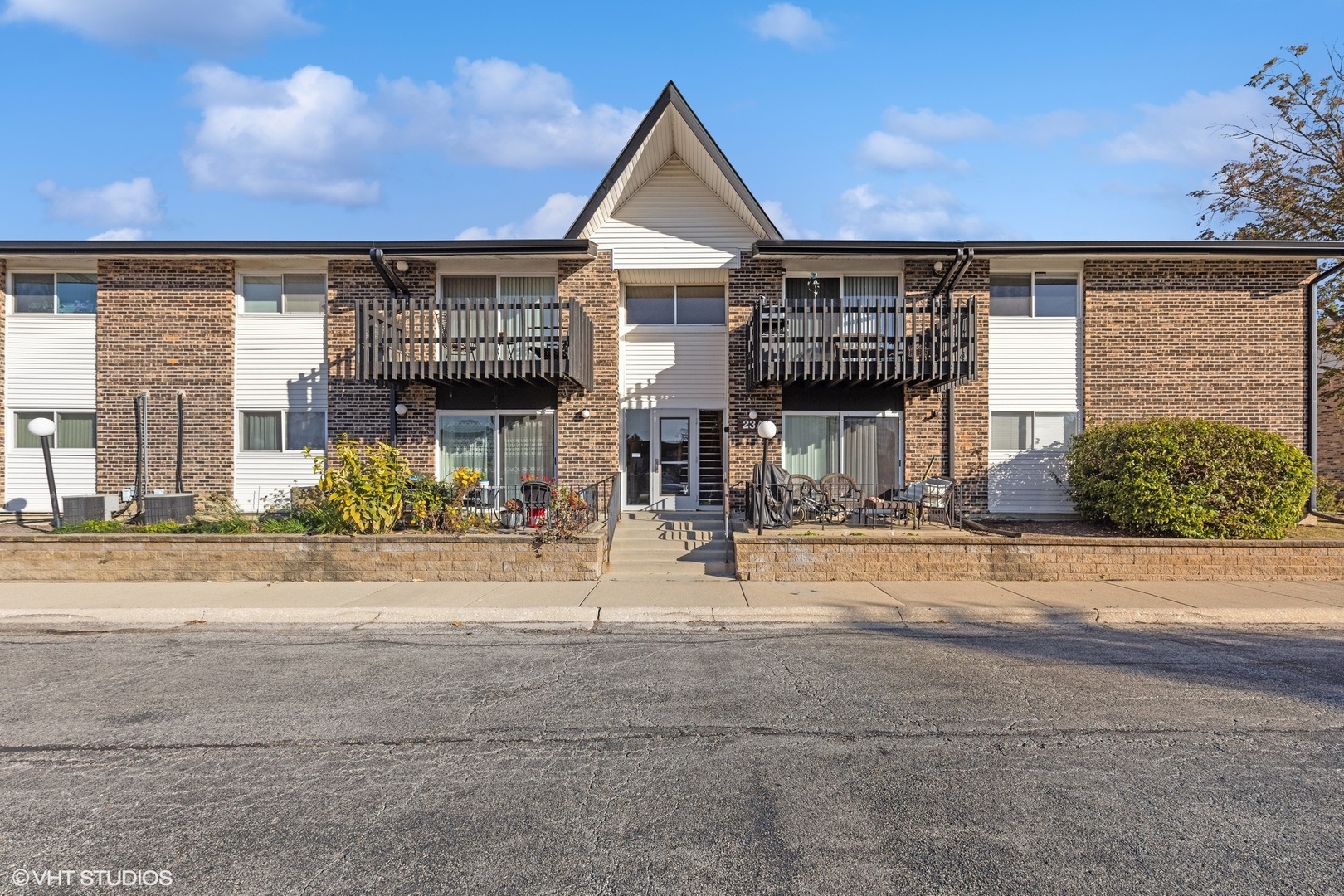 23A Kingery Quarter Unit: 203