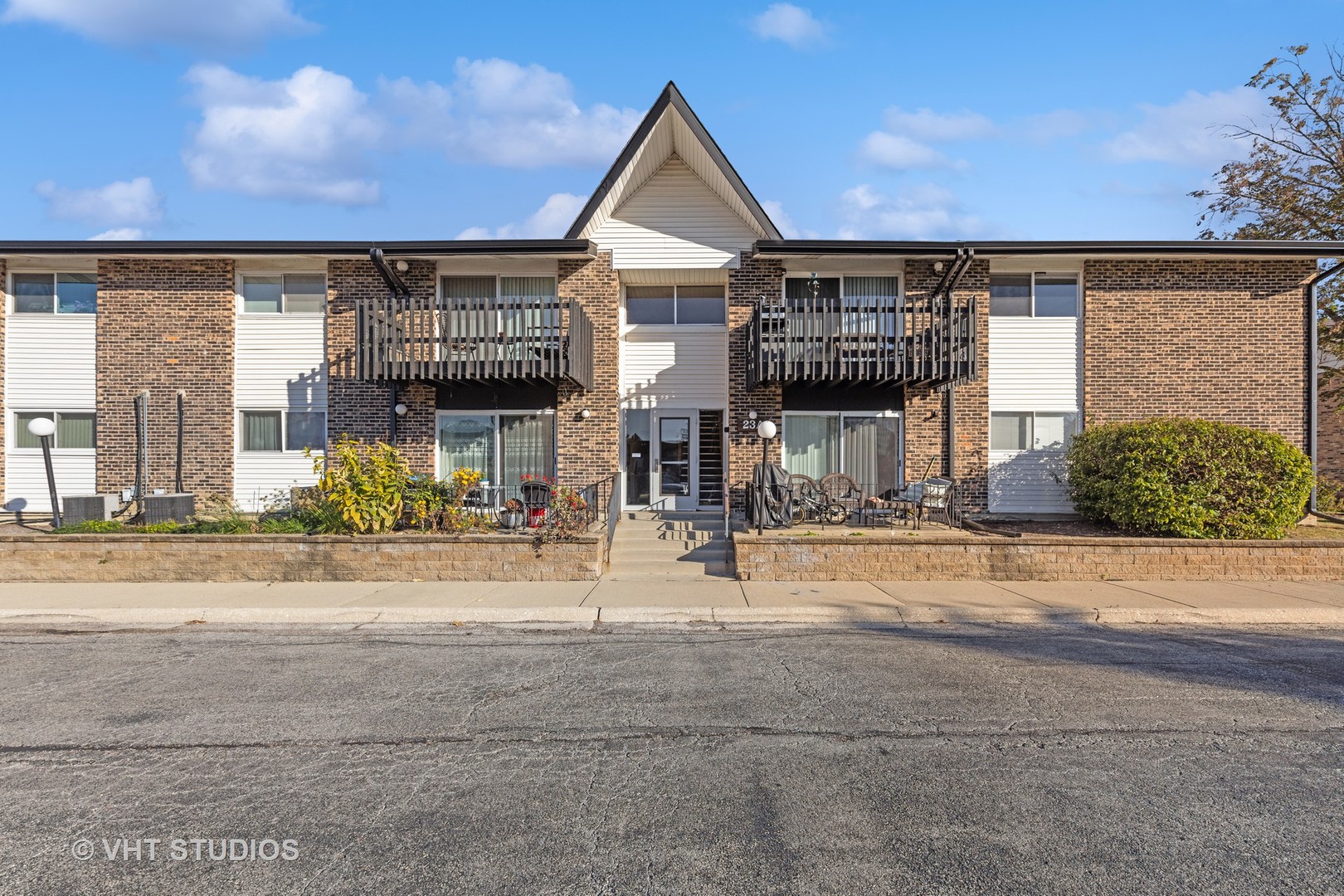 23A Kingery Quarter Unit: 203
