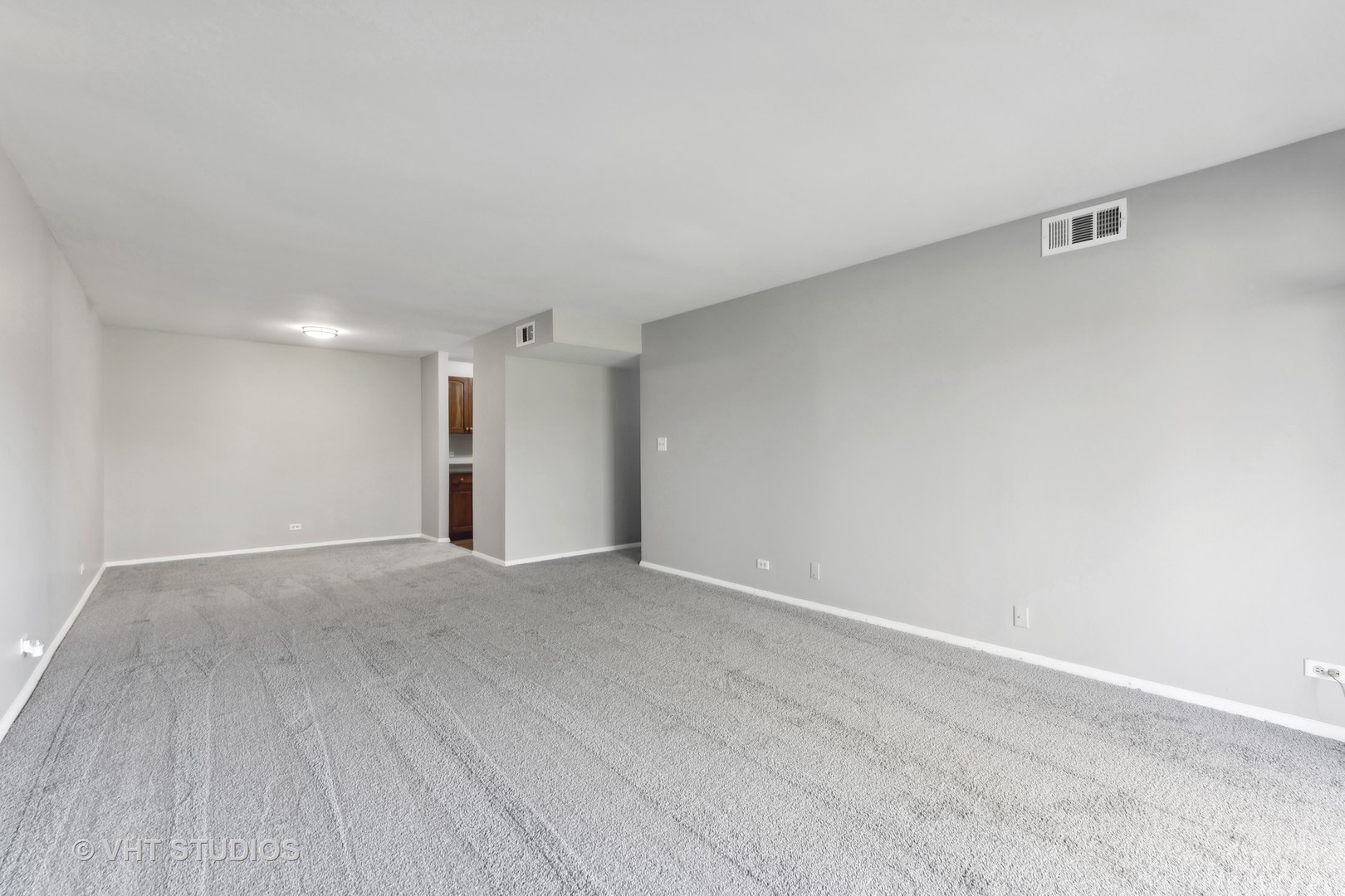 23A Kingery Quarter Unit: 203