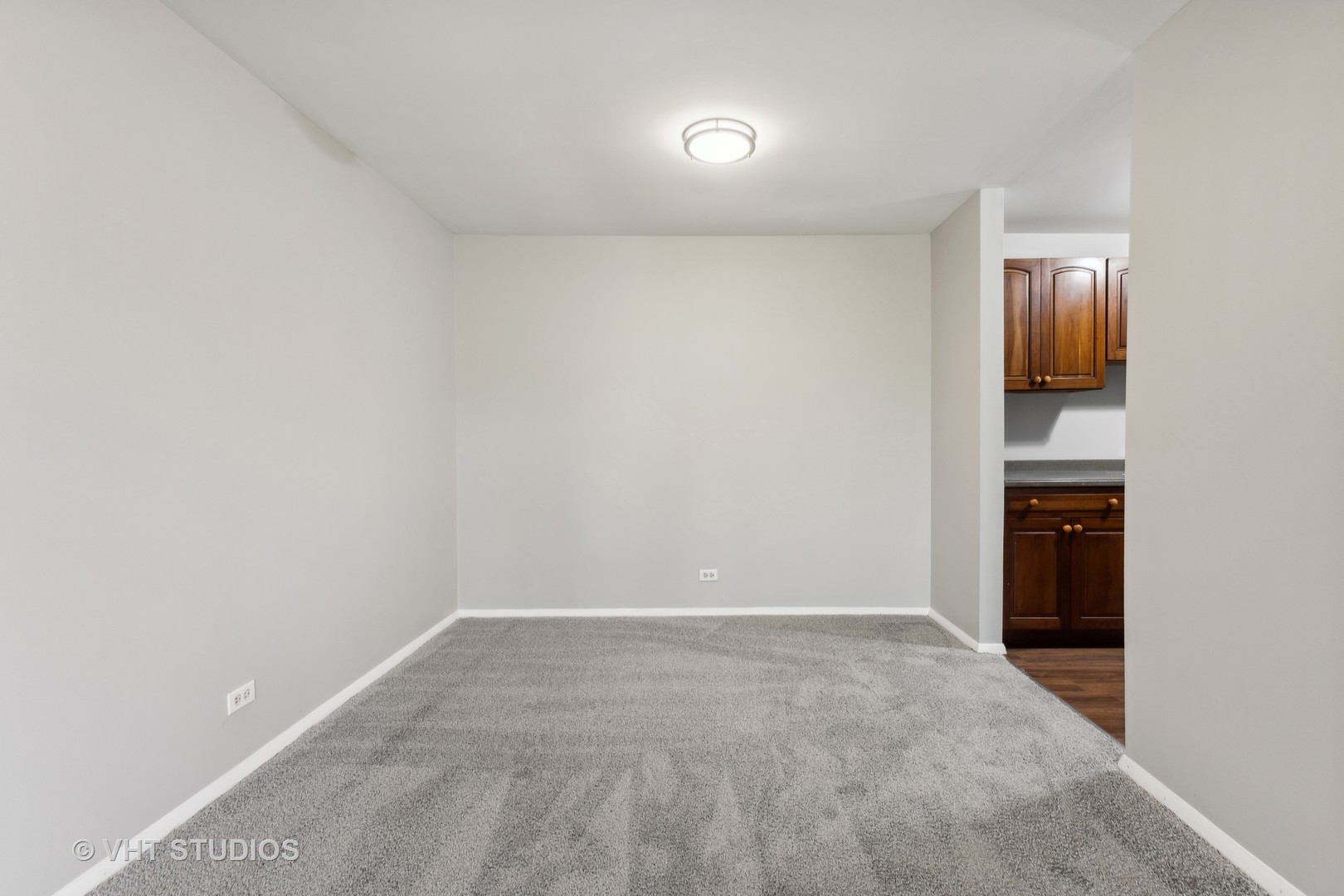 23A Kingery Quarter Unit: 203