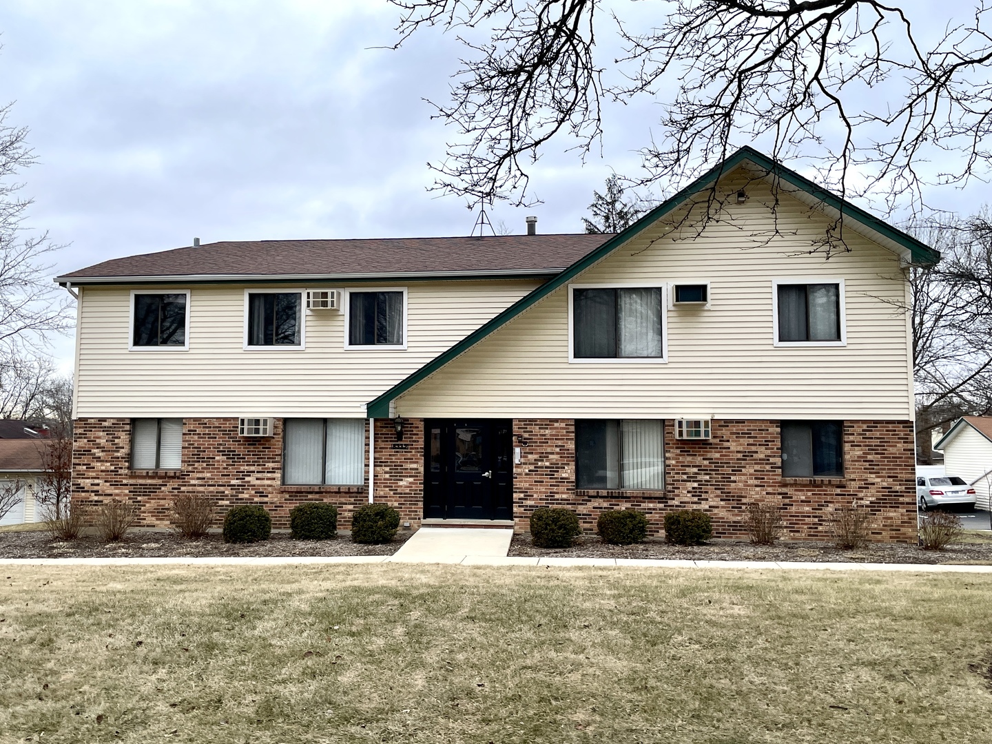 8332 Oak Leaf Drive Unit: 1603