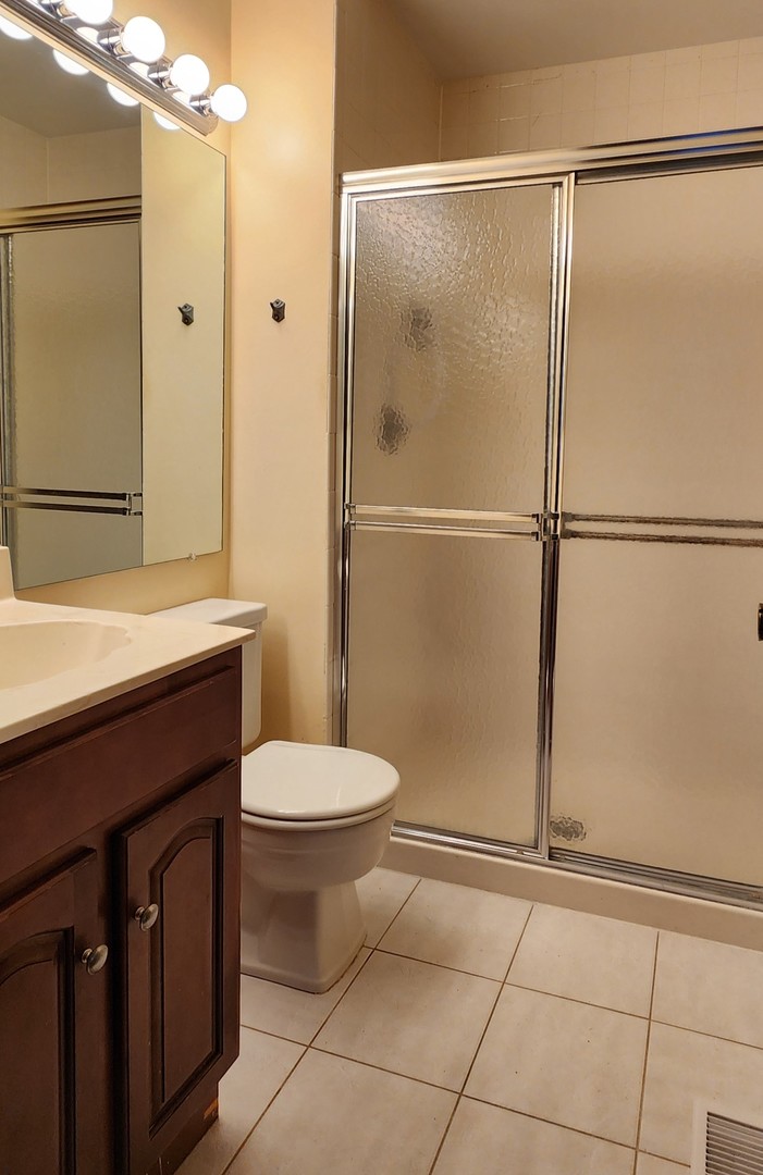 1253 Williamsburg Drive Unit: D1