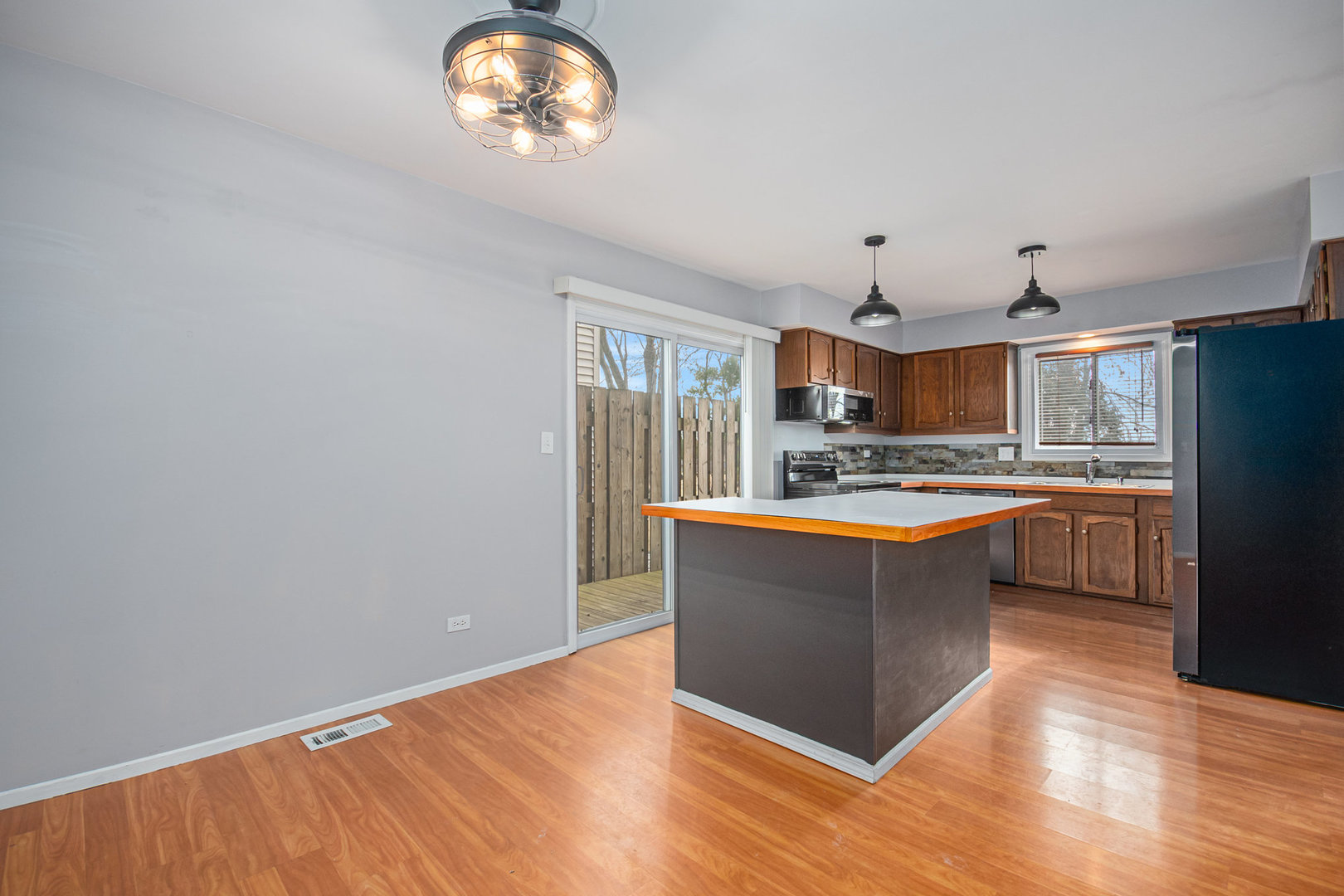 1669 Cumberland Road