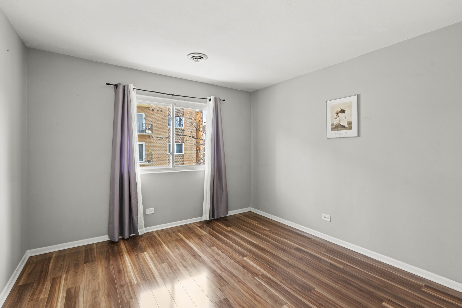 9621 S Karlov Avenue Unit: 204