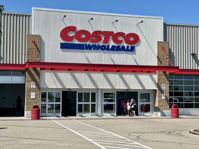 382 West Point Circle