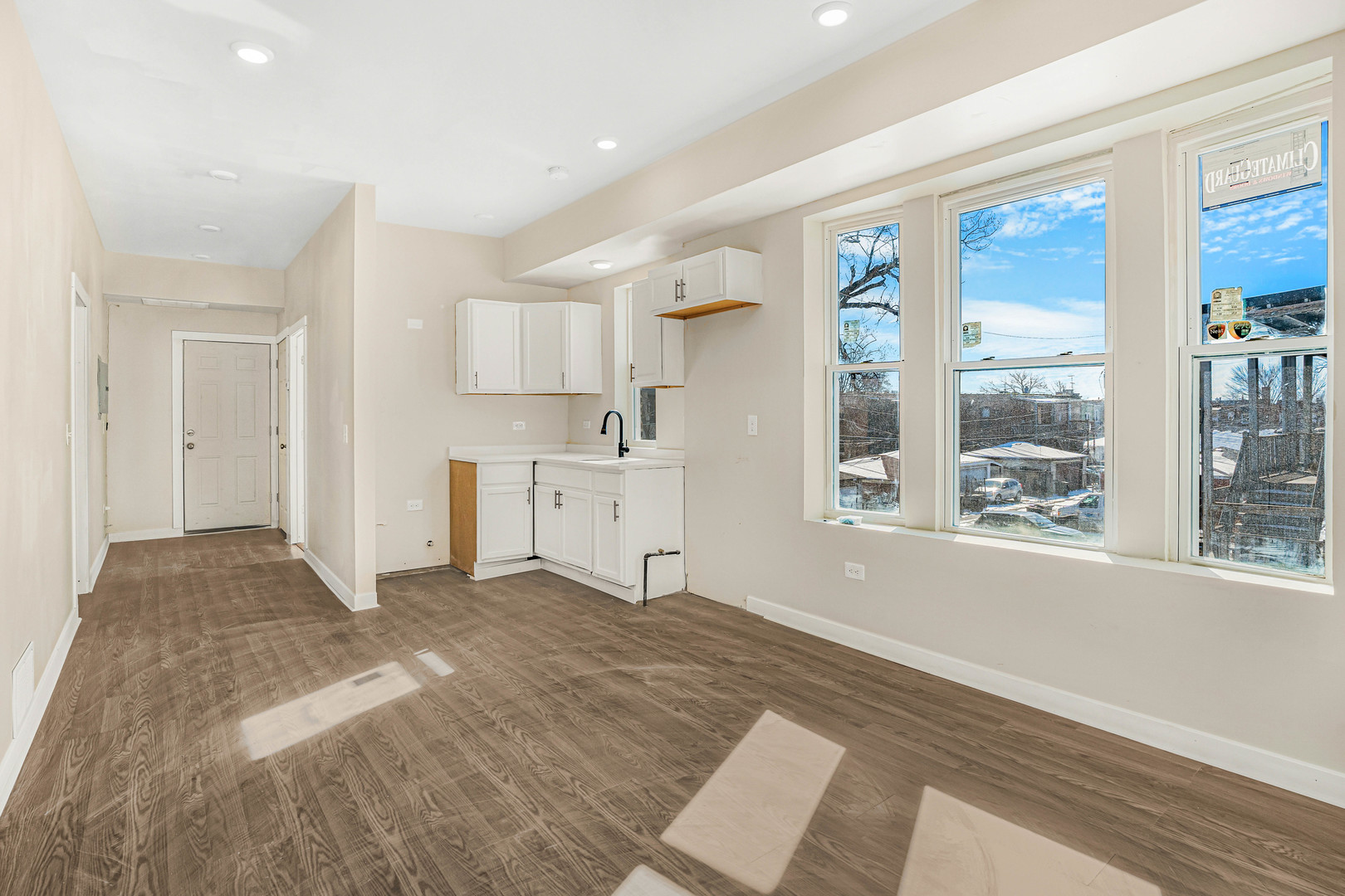 6709 S Carpenter Street