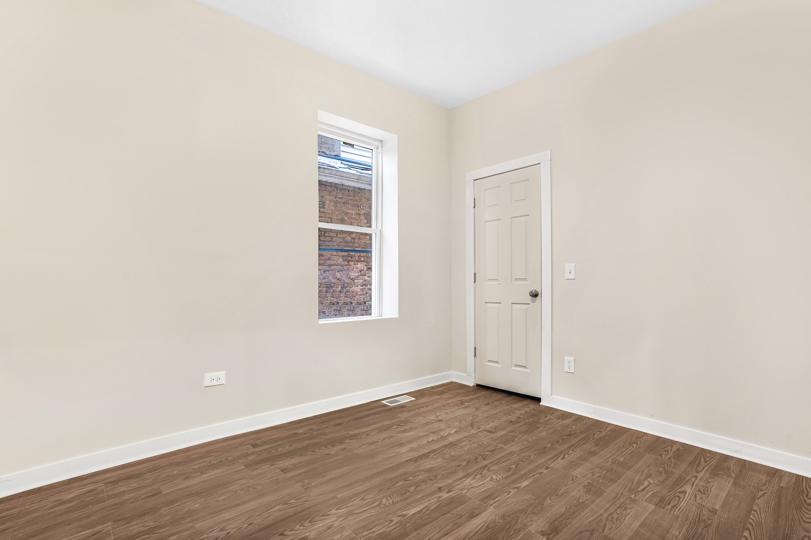 6709 S Carpenter Street