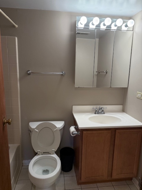 2234 Abbeywood Drive Unit: D