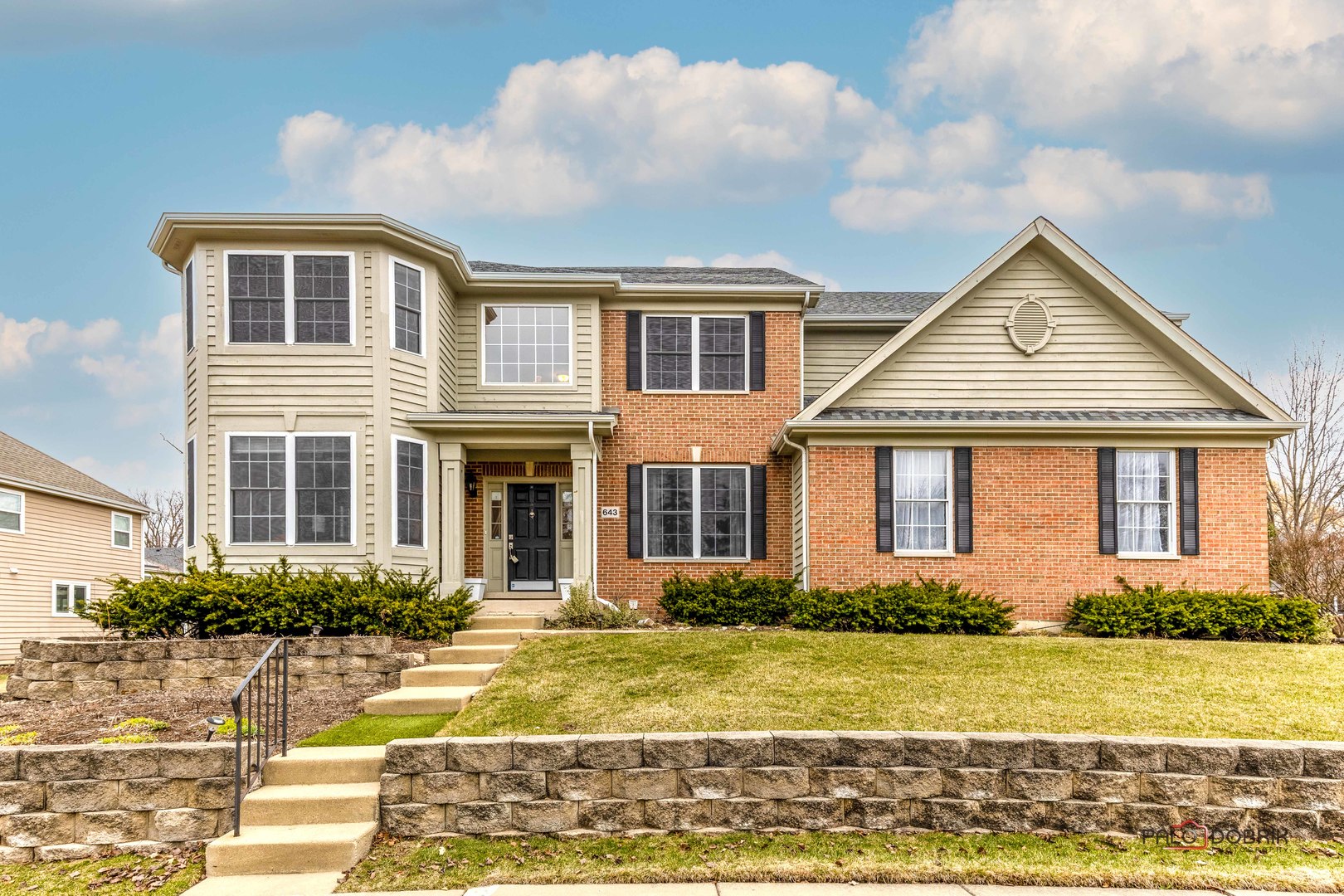 643 S Brockway Street