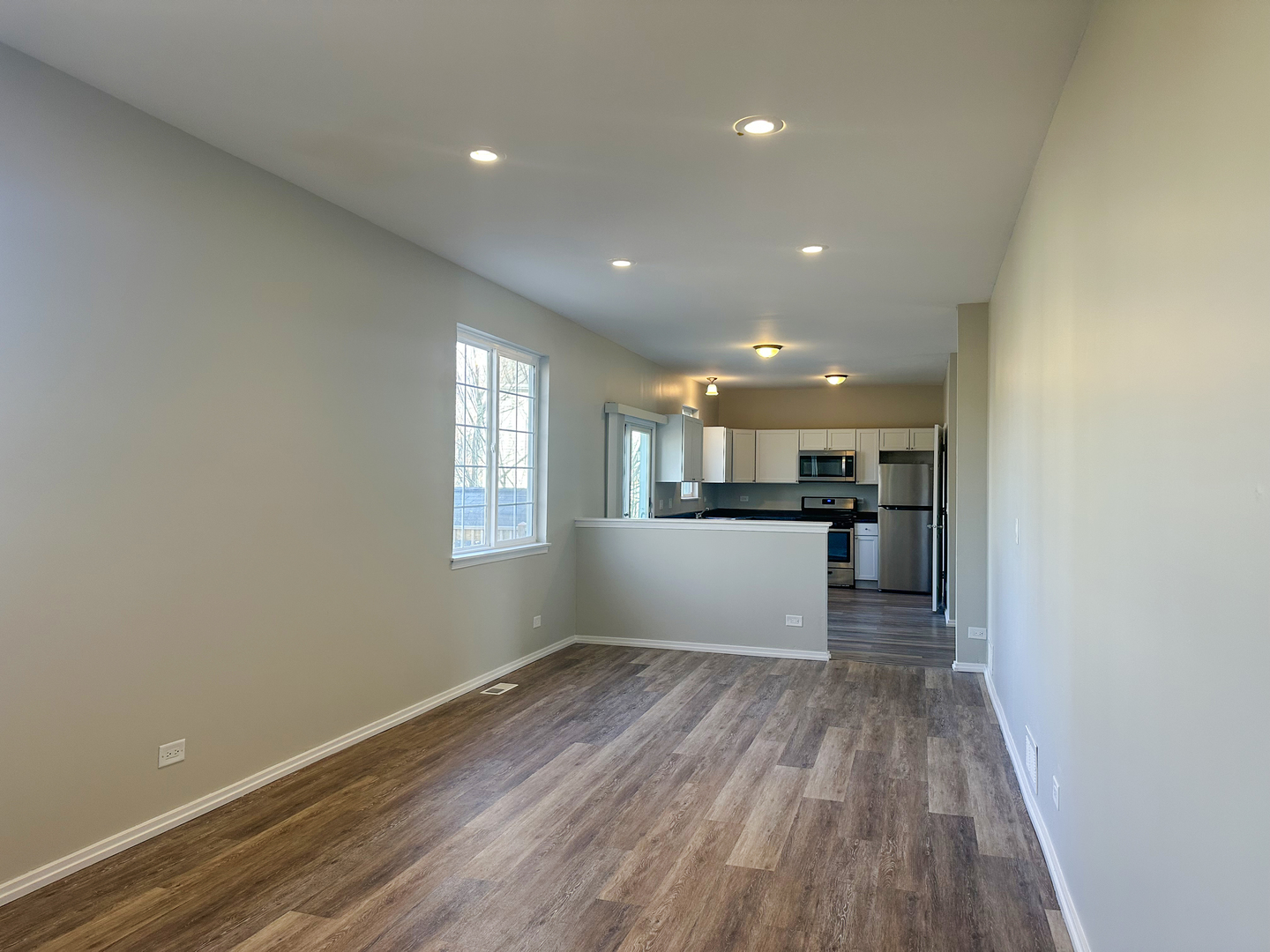 121 S Annandale Drive