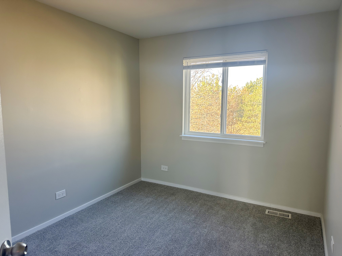 121 S Annandale Drive