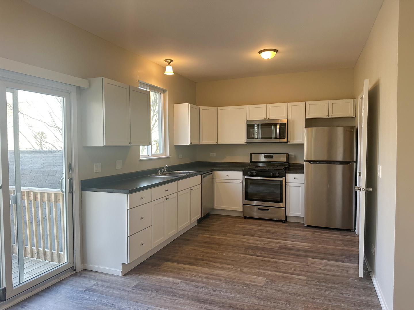 121 S Annandale Drive