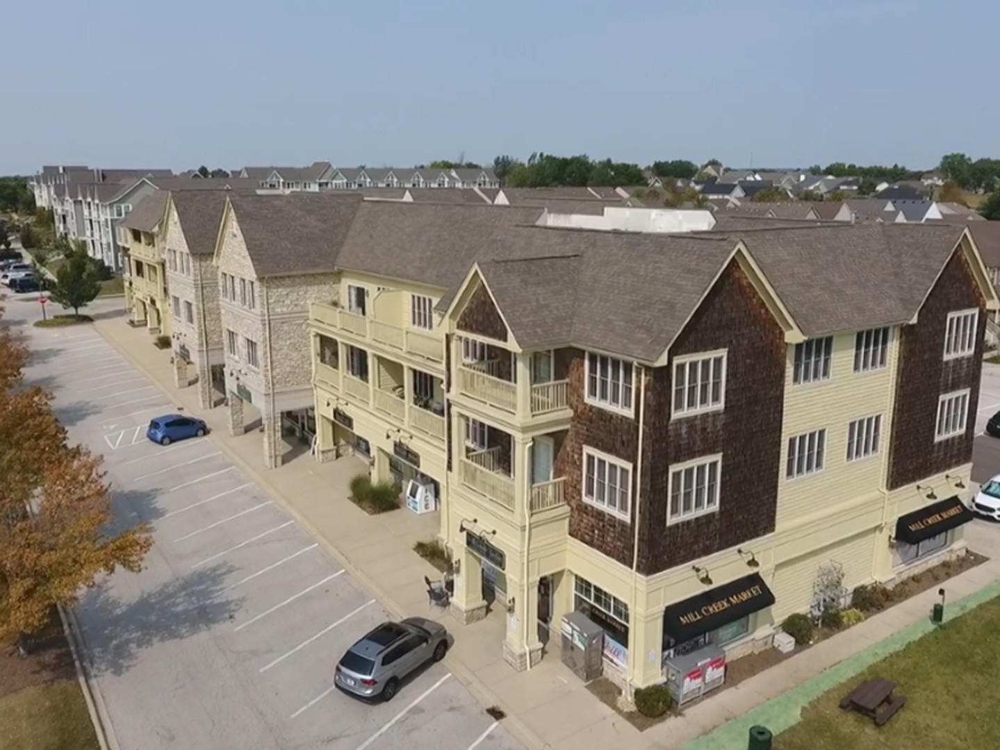 39W283 Sheldon Court