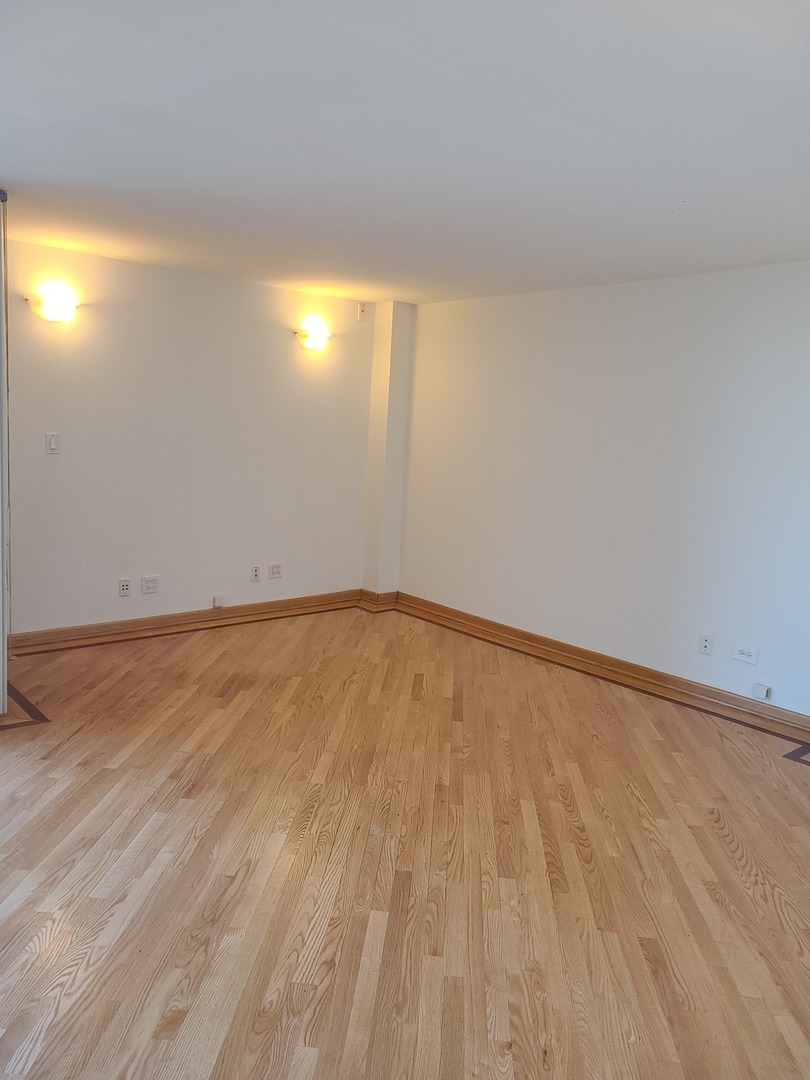 1043 S York Road Unit: 412