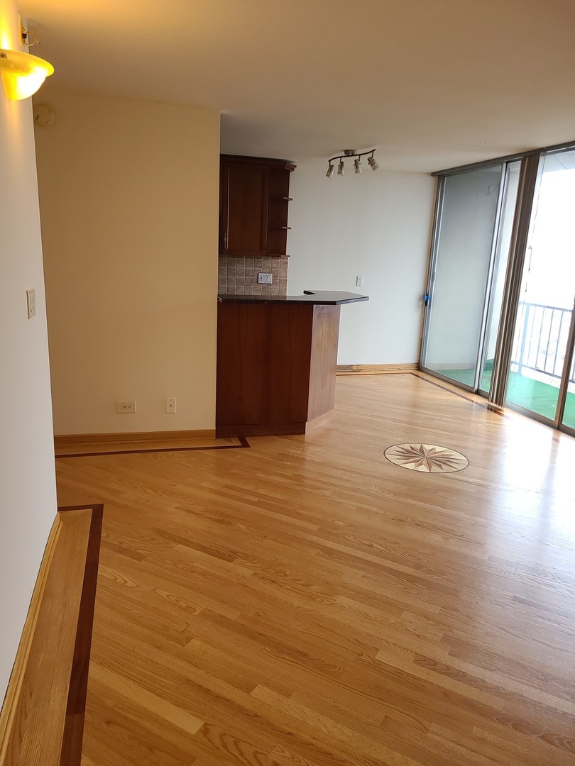 1043 S York Road Unit: 412