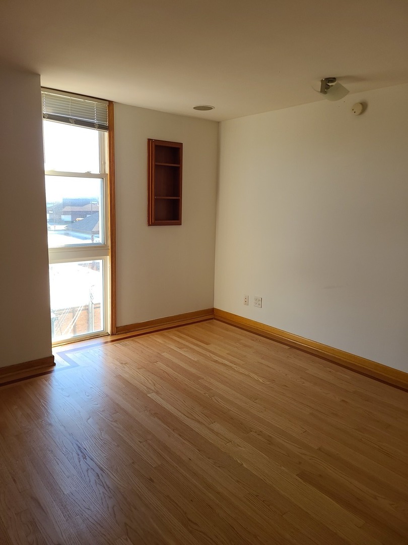 1043 S York Road Unit: 412