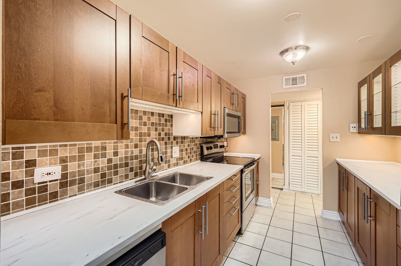 920 Beau Drive Unit: 108