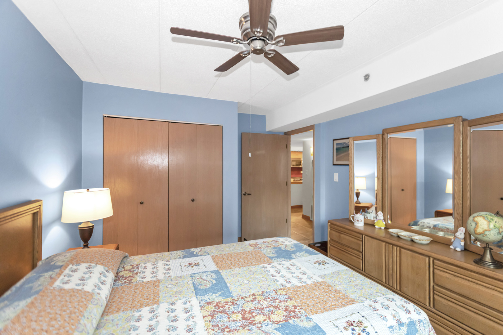 480 E Montrose Avenue Unit: 209