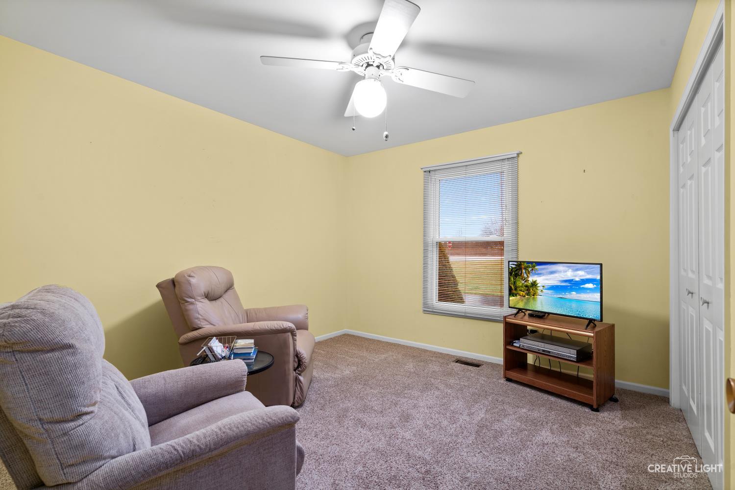 11n638 Old Barn Road