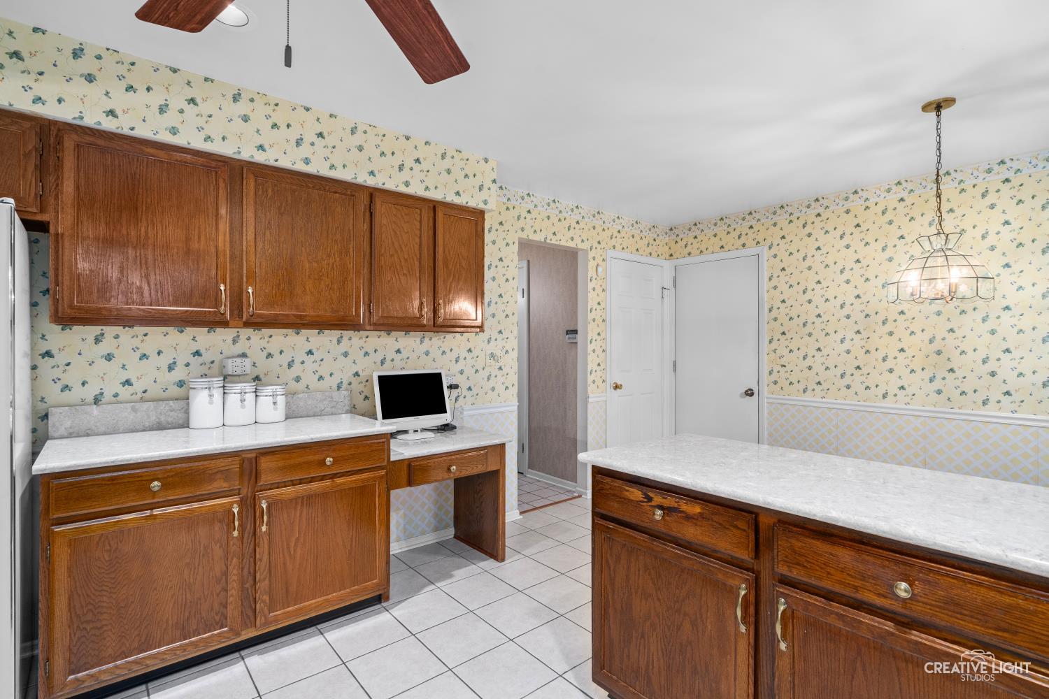 11n638 Old Barn Road