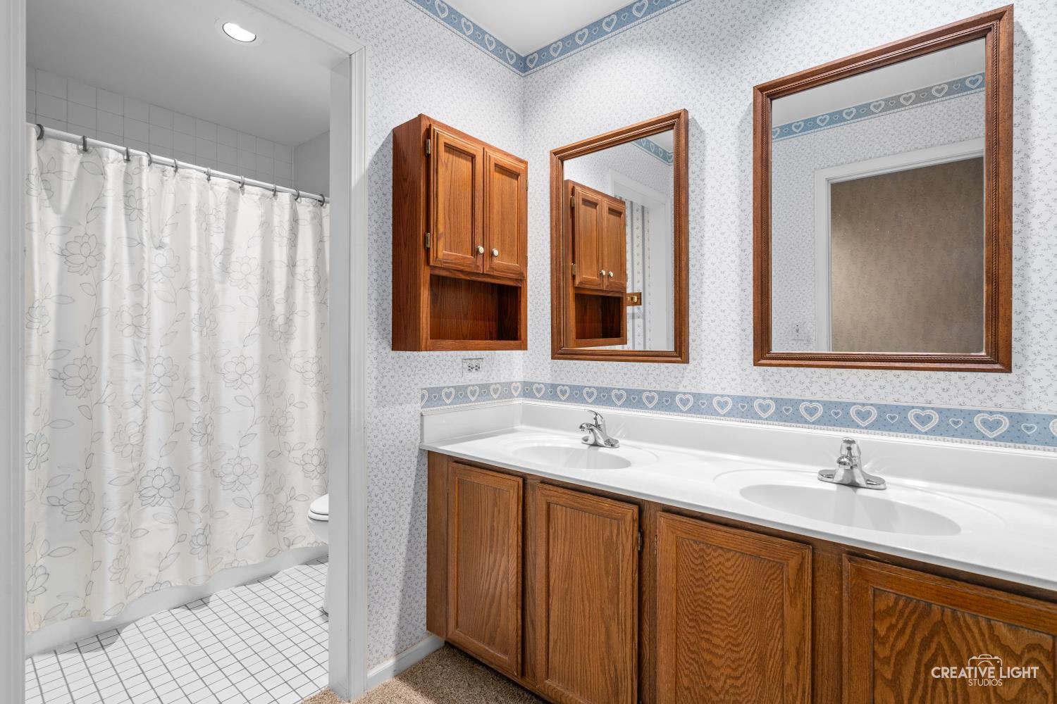 11n638 Old Barn Road