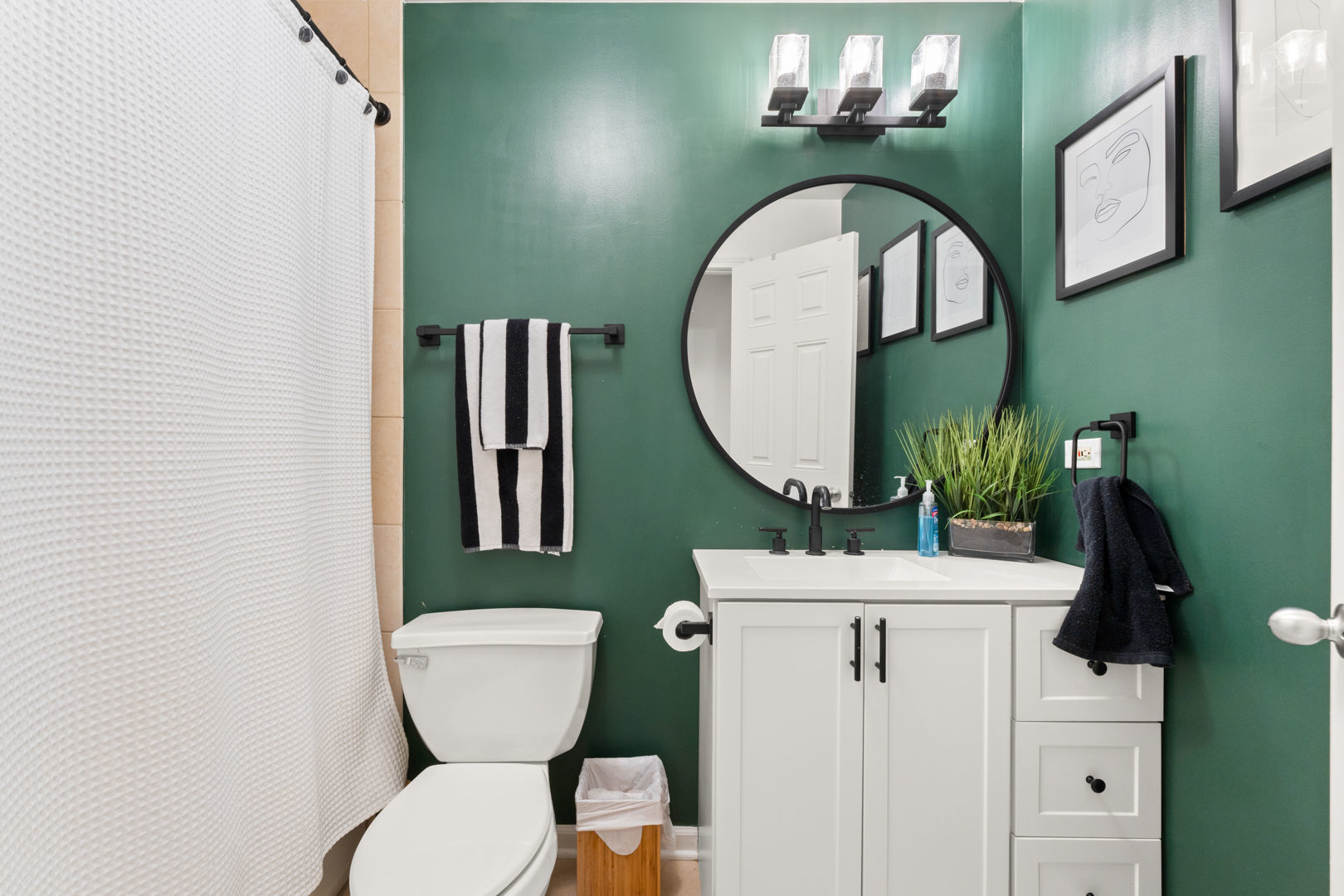 4245 S VINCENNES Avenue Unit: 1