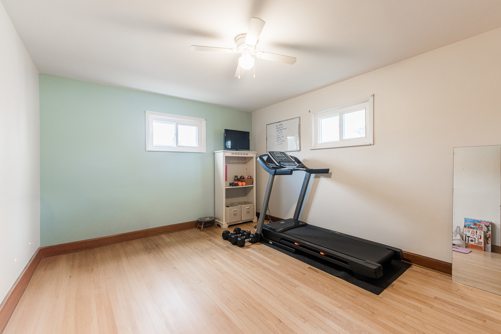 26W055 Armbrust Avenue