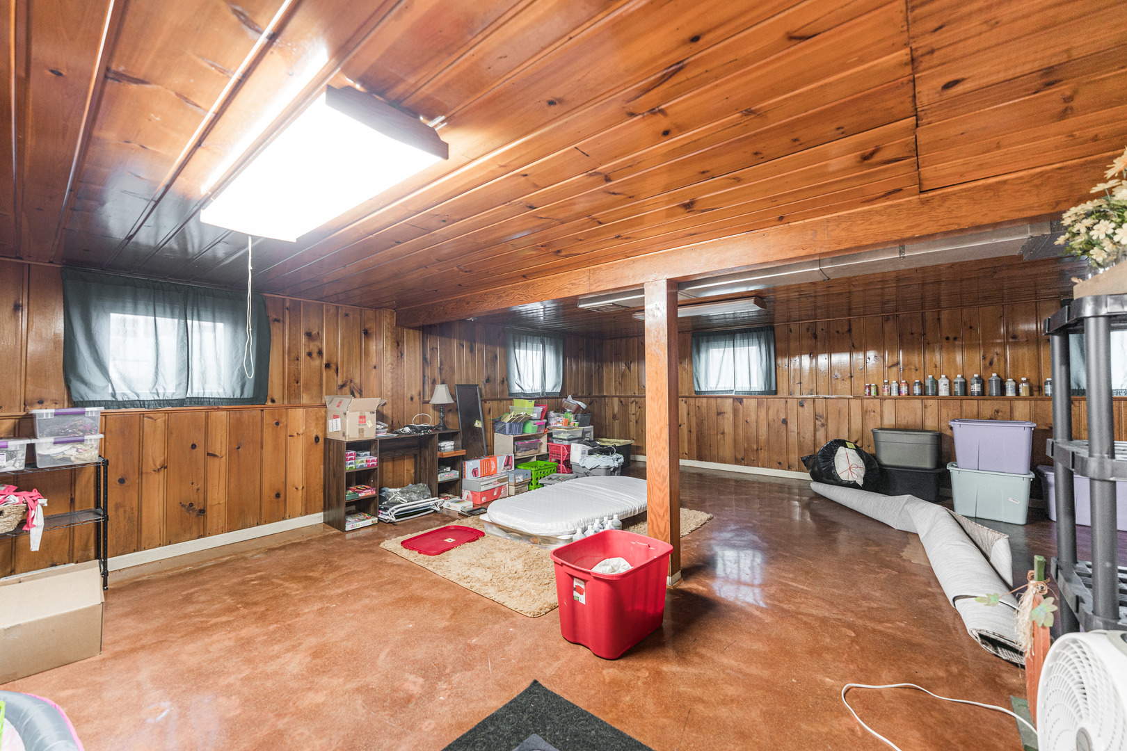 26W055 Armbrust Avenue