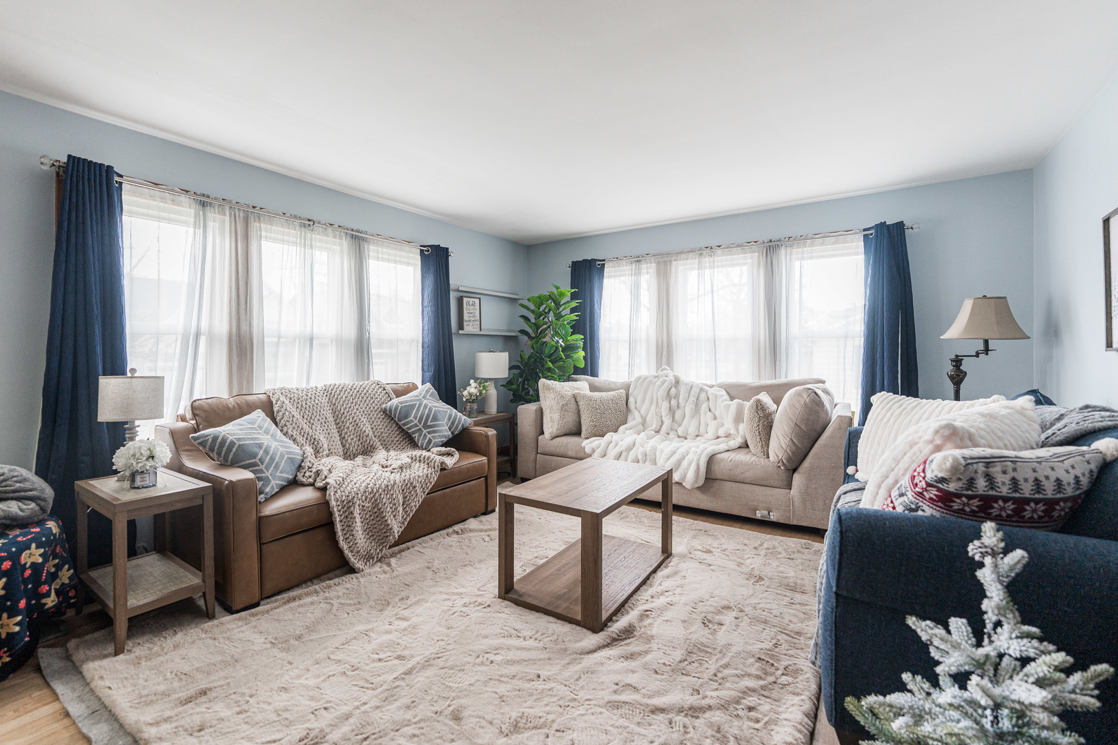 26W055 Armbrust Avenue