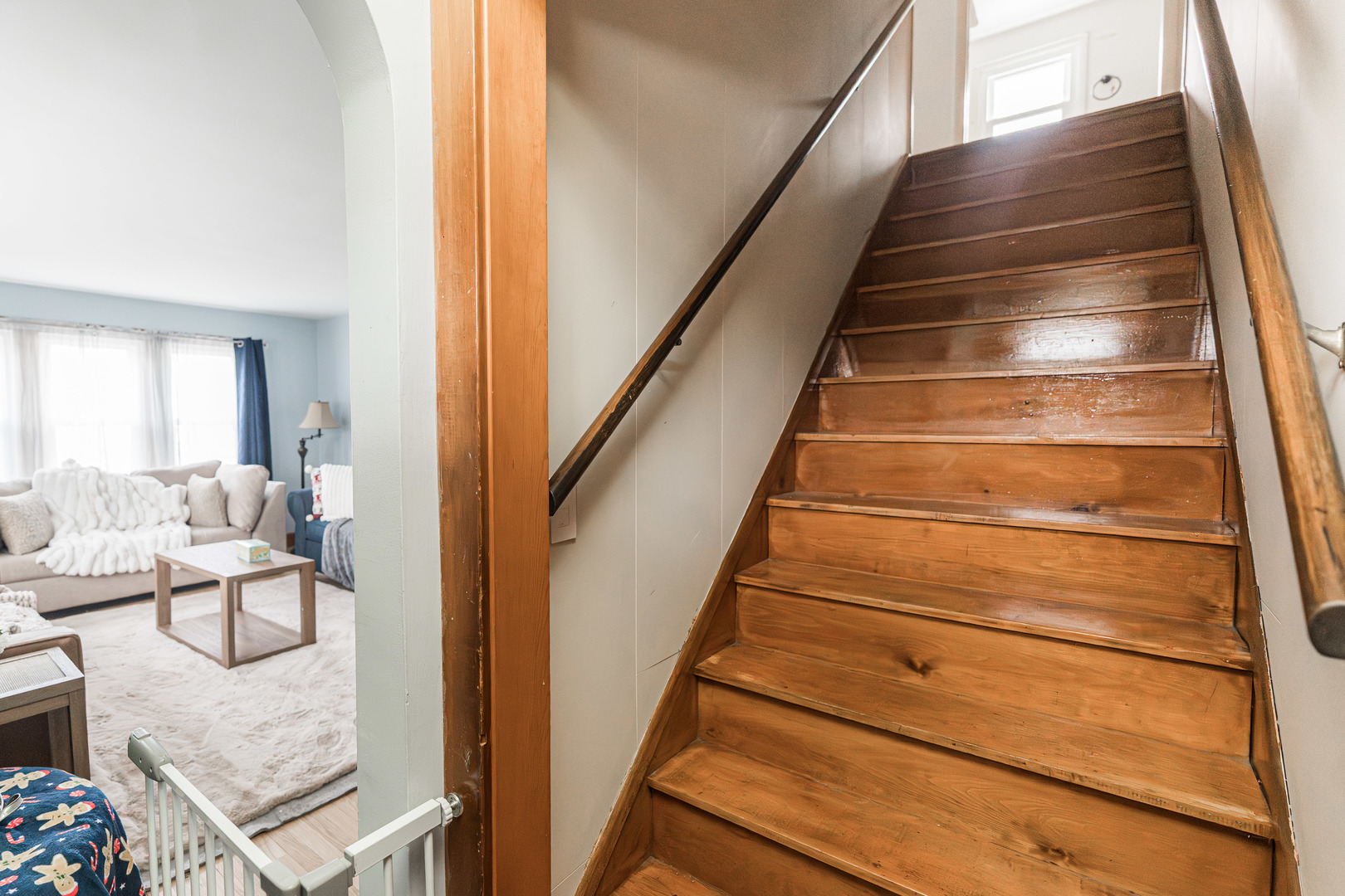 26W055 Armbrust Avenue