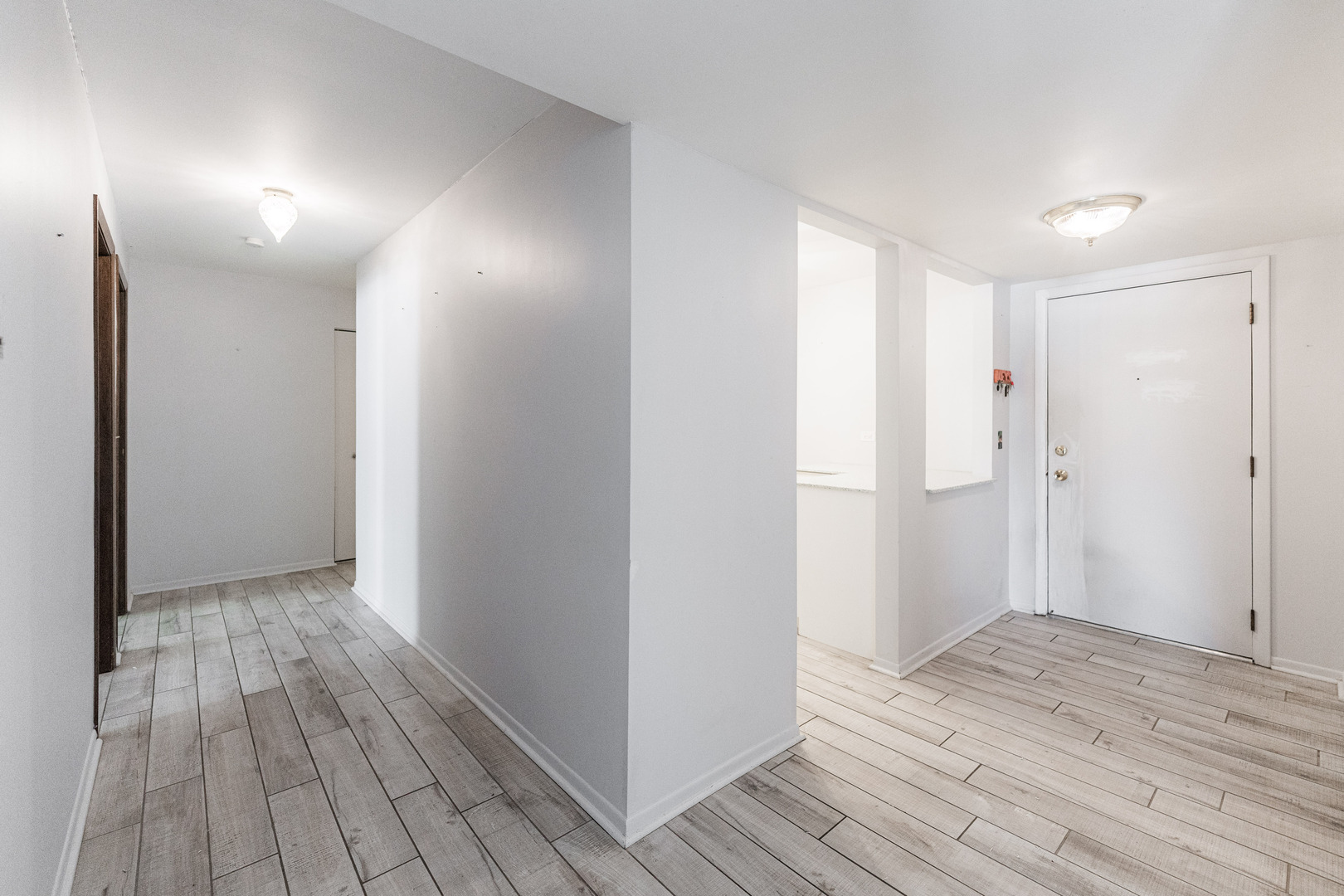 603 S River Road Unit: 3E