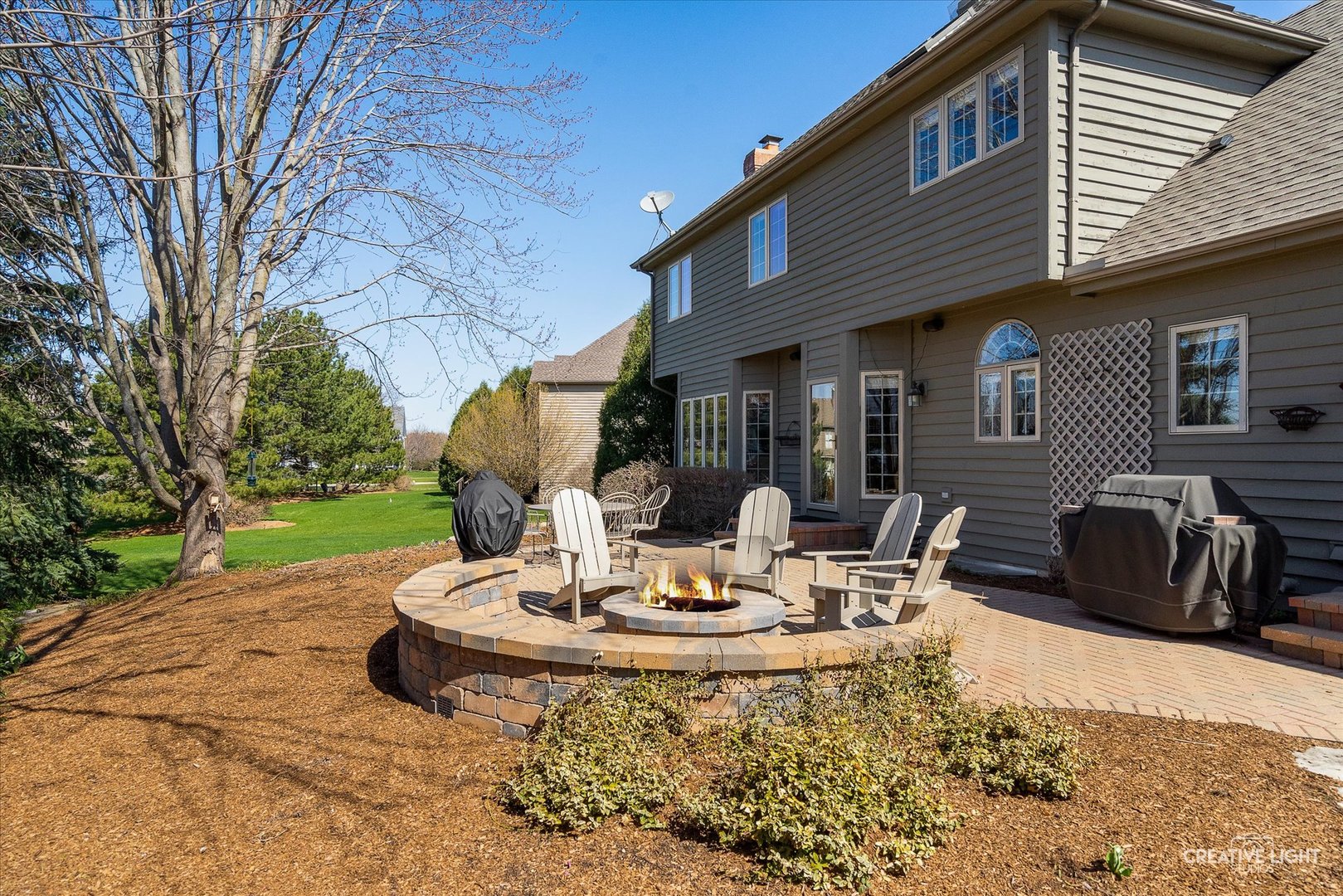 4N124 Henry Wadsworth Longfellow Place