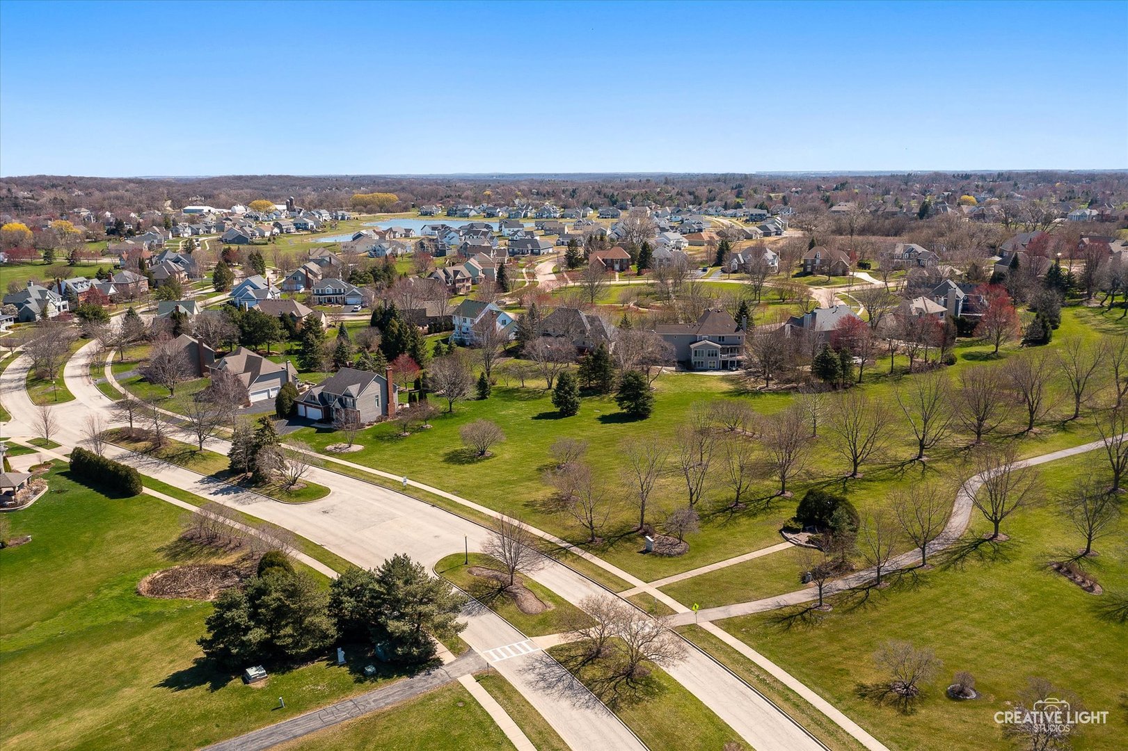 4N124 Henry Wadsworth Longfellow Place