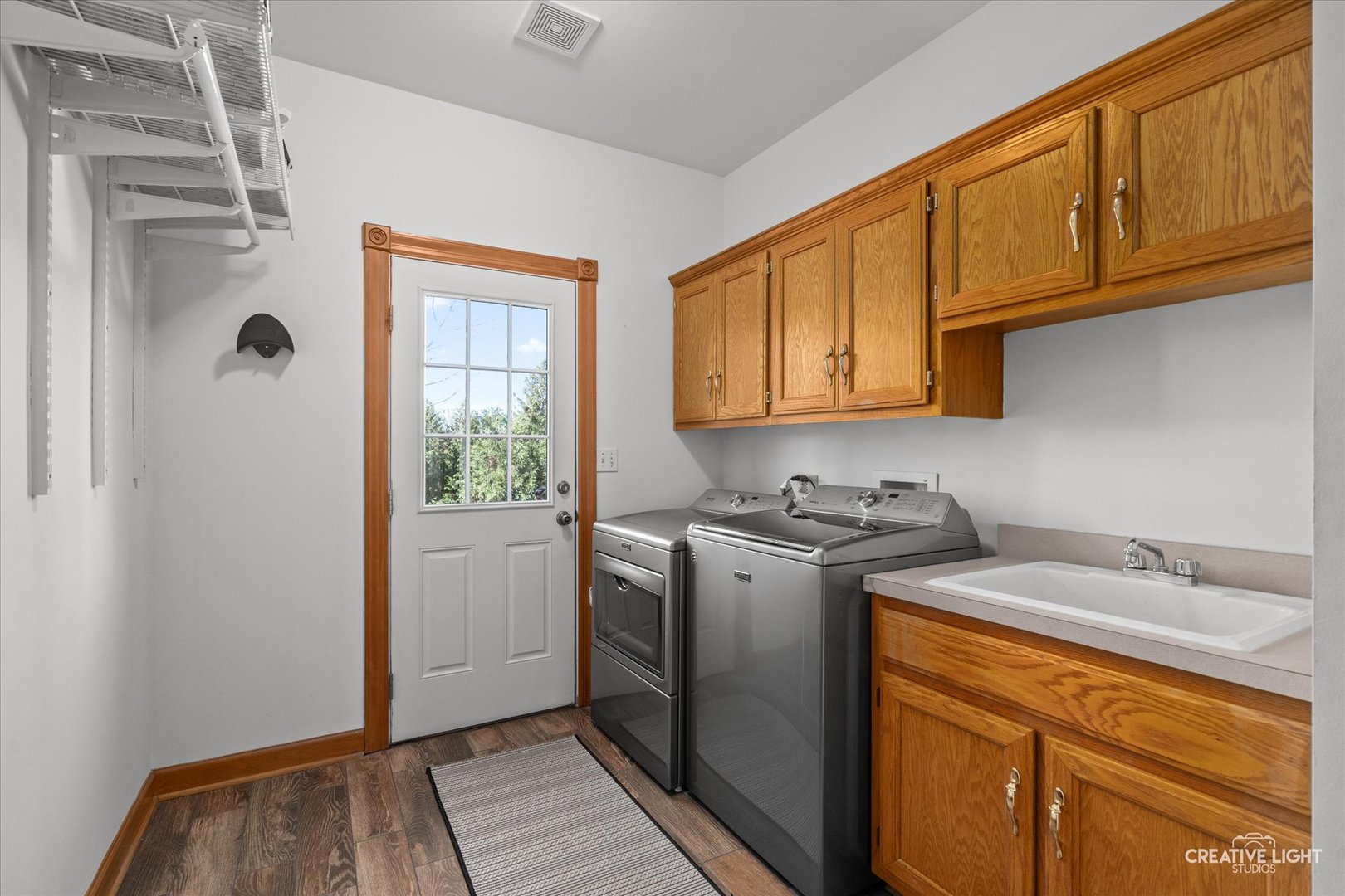 4N124 Henry Wadsworth Longfellow Place