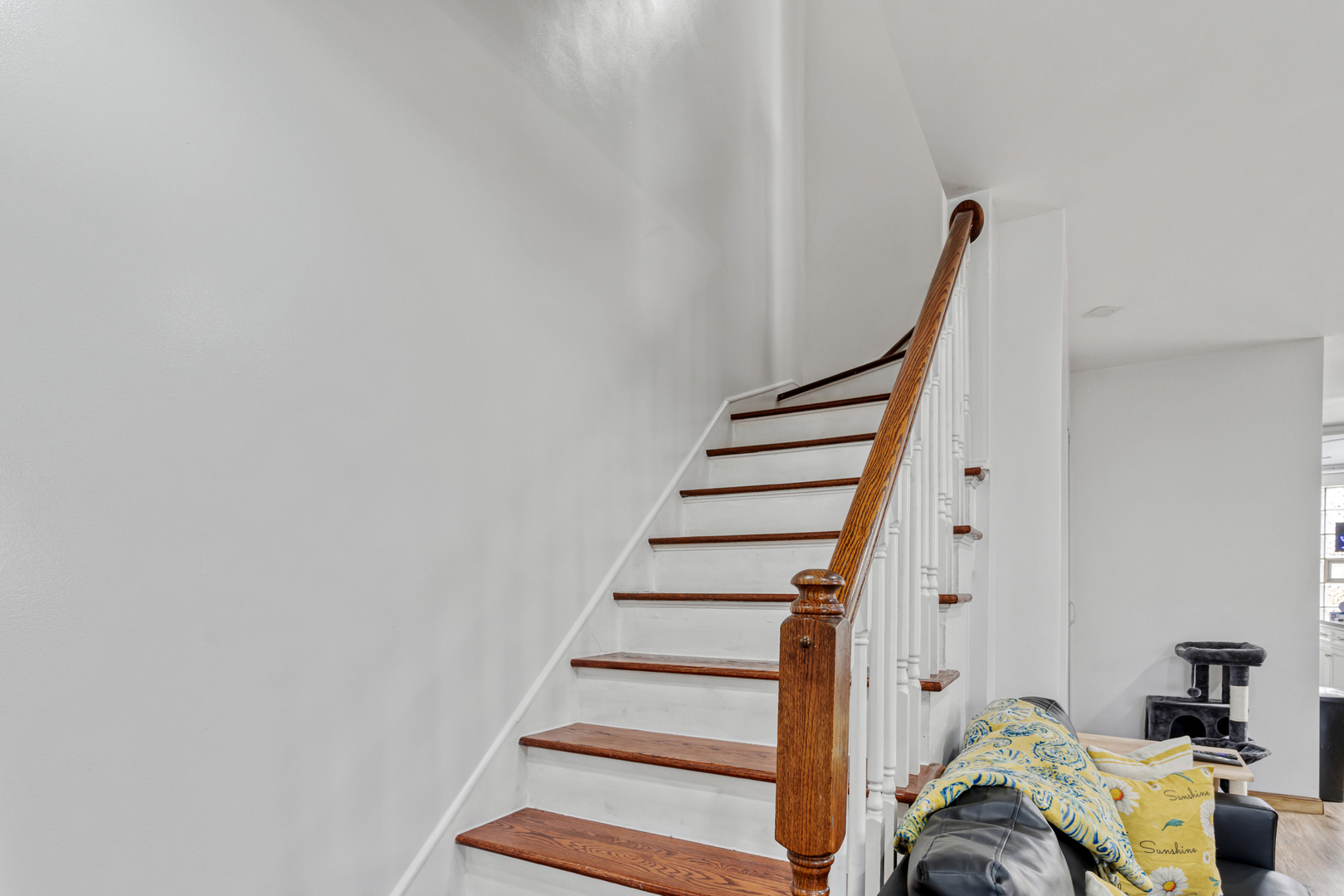 7600 S Euclid Avenue