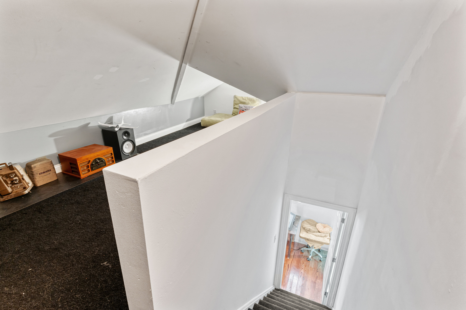 7600 S Euclid Avenue