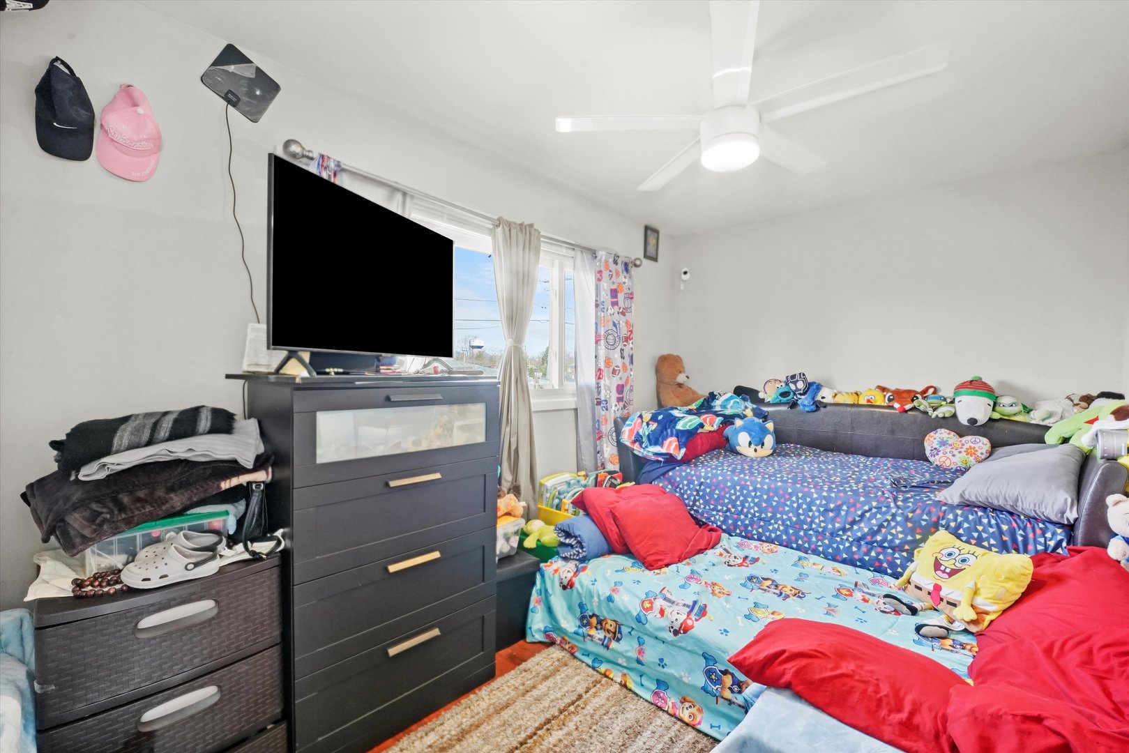 6730 Valley View Road