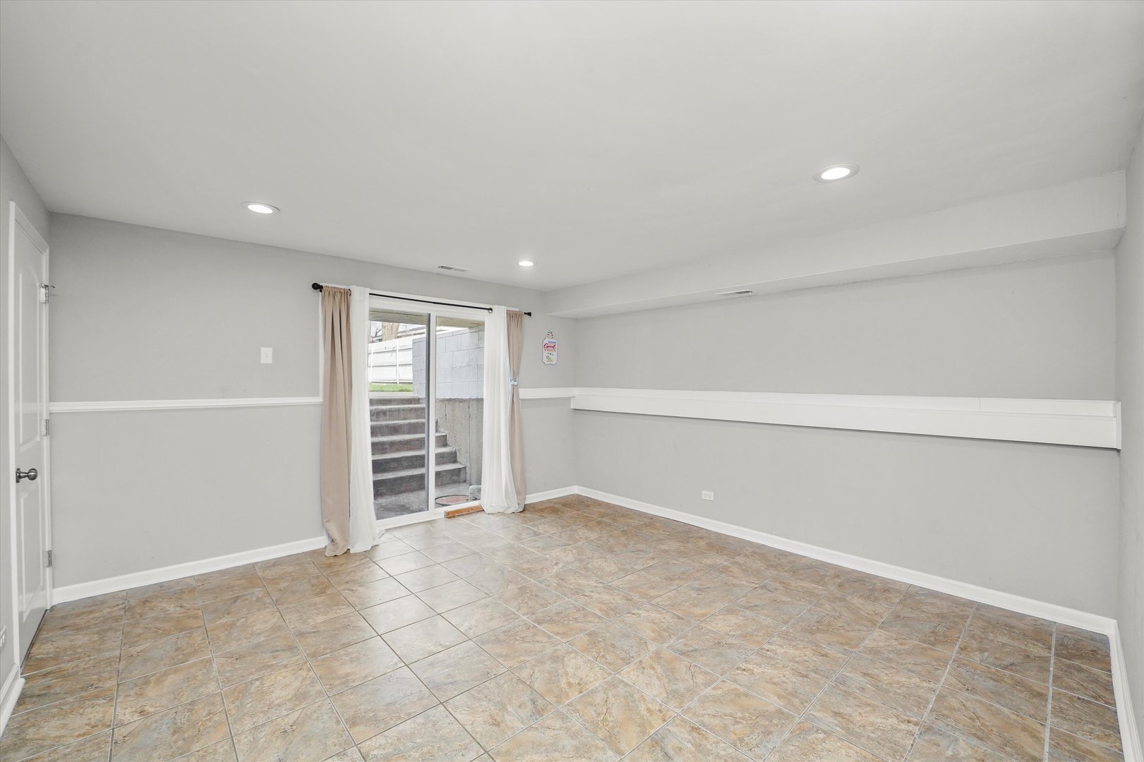 6730 Valley View Road