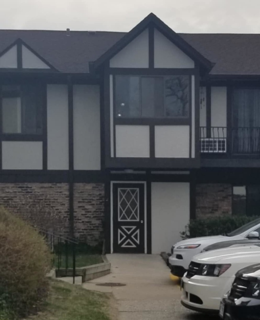 238 George Street Unit: C