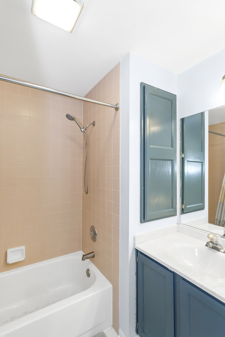 2687 Kettlehook Drive