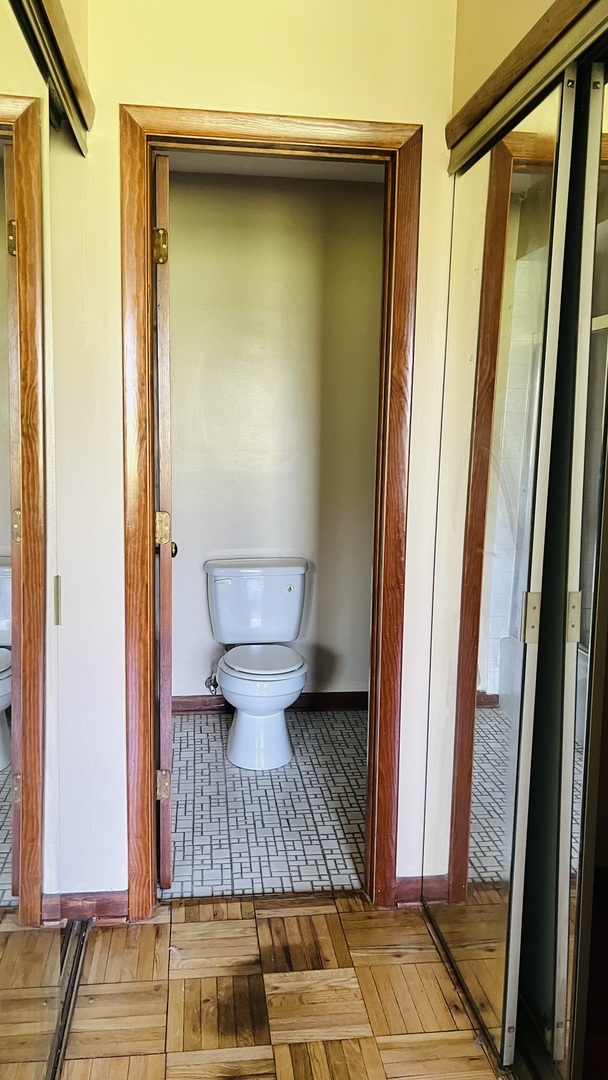 1400 Alpine Court Unit: C