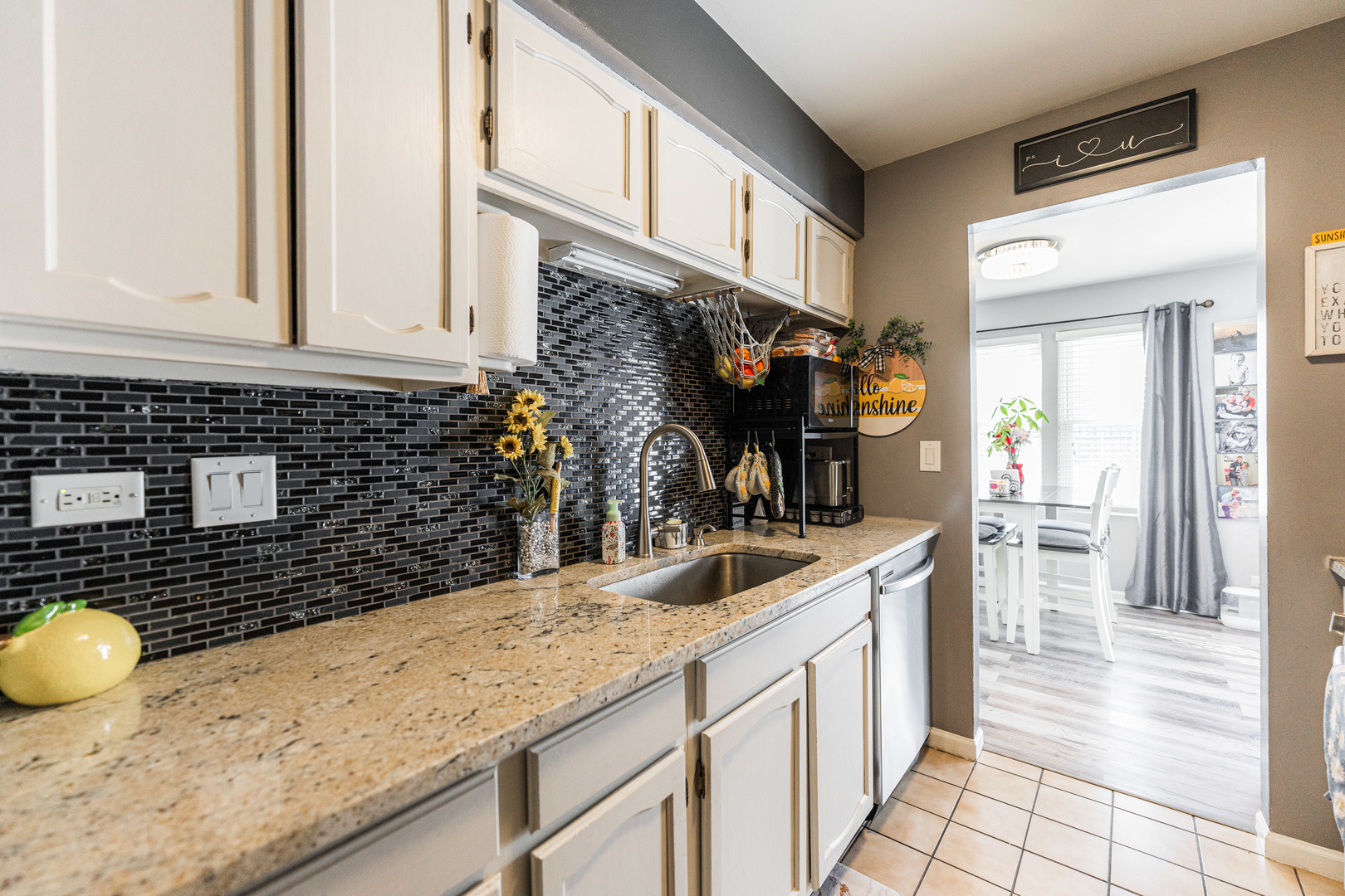 1294 Donegal Court Unit: 1294