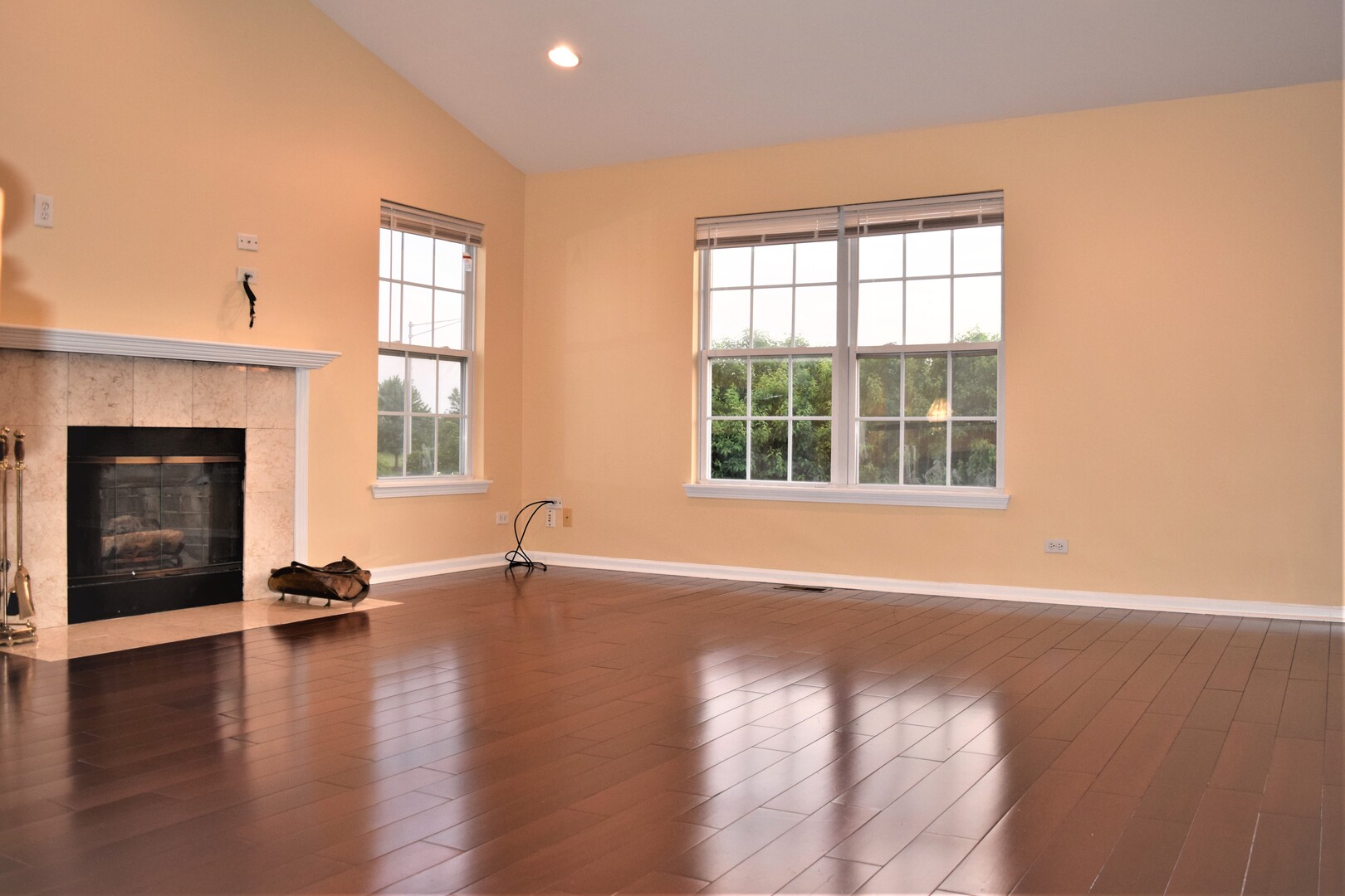 723 Stuarts Drive Unit: 723