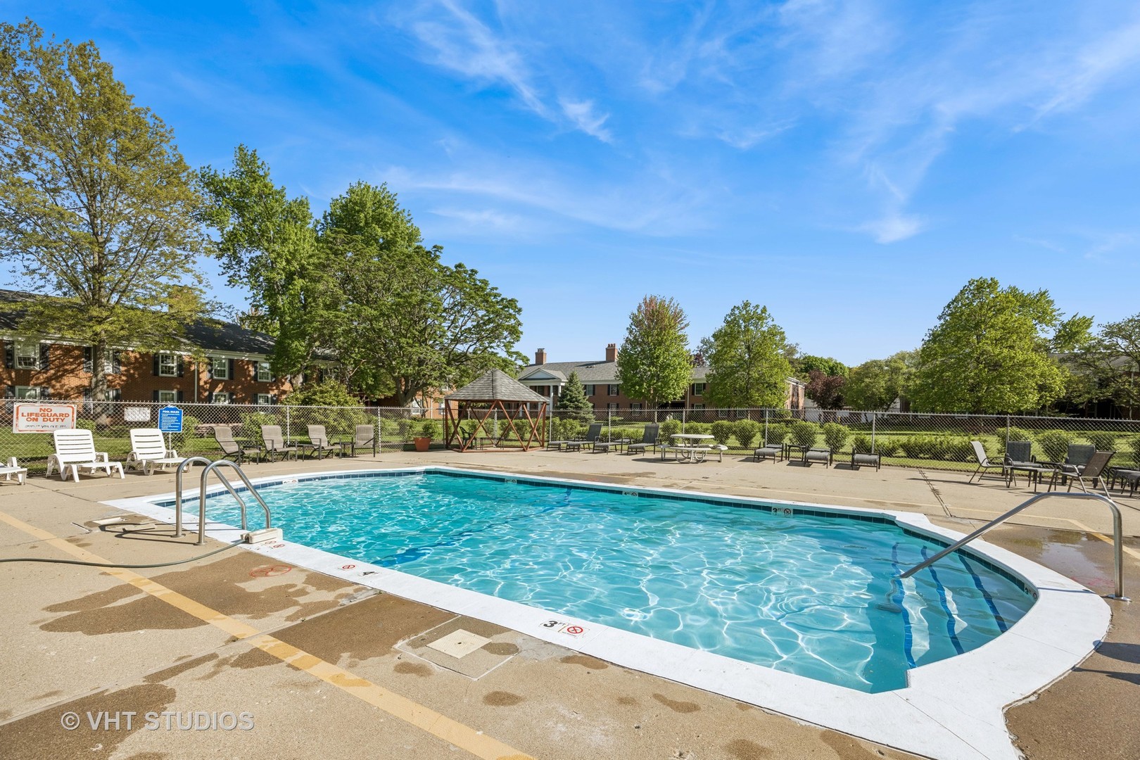 530 Devonshire Lane Unit: 12