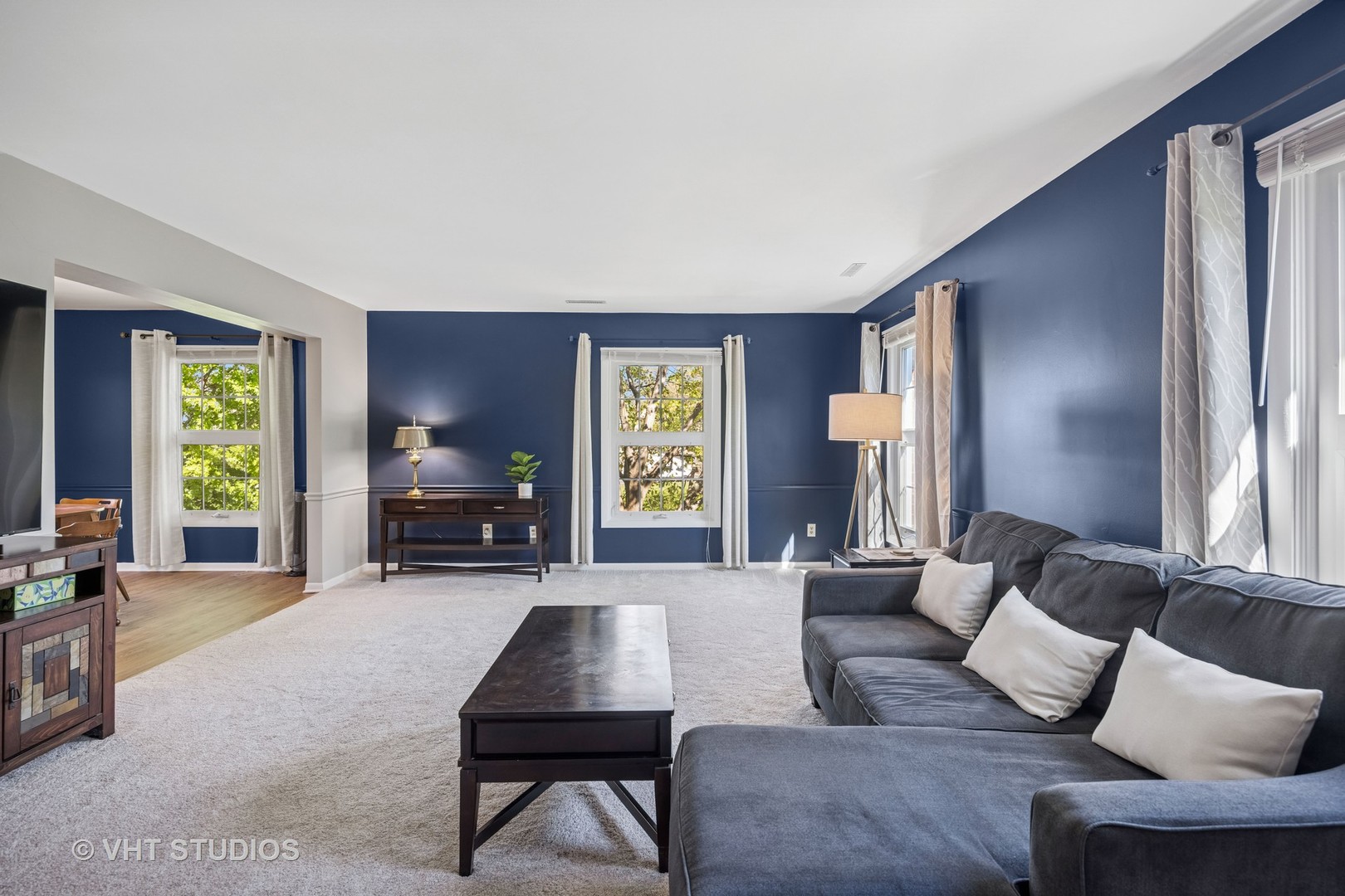 530 Devonshire Lane Unit: 12