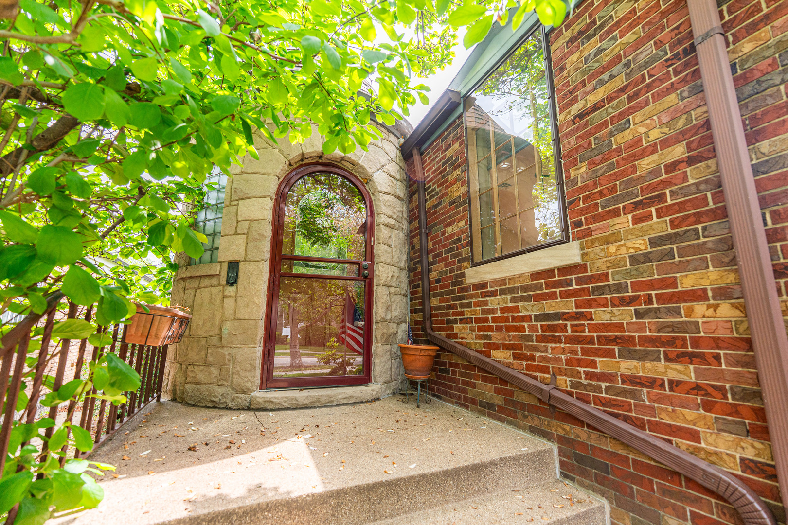 1753 N Normandy Avenue