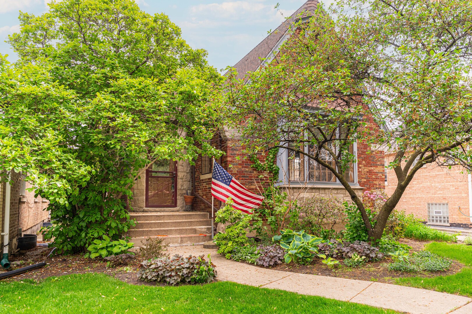 1753 N Normandy Avenue