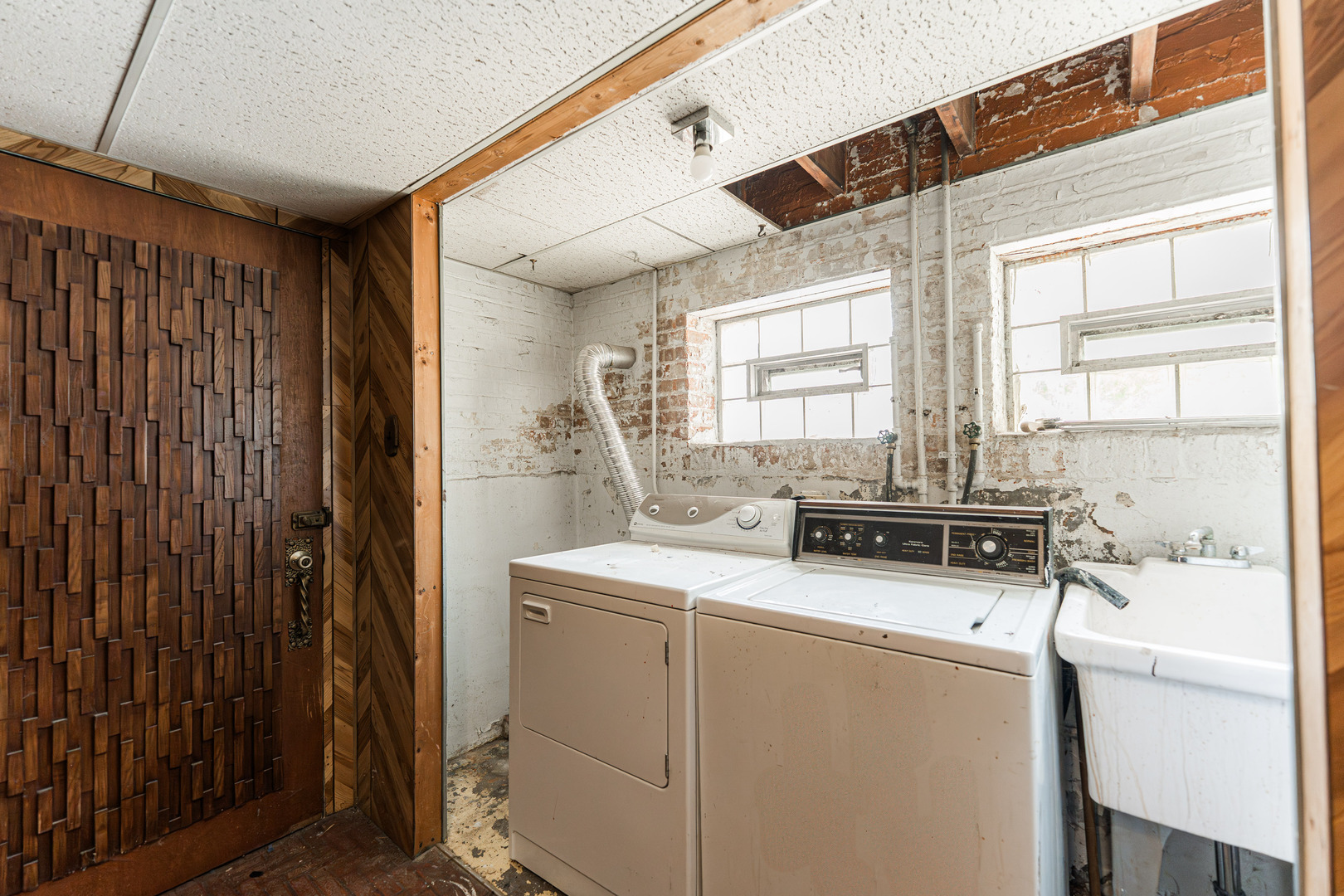 1753 N Normandy Avenue